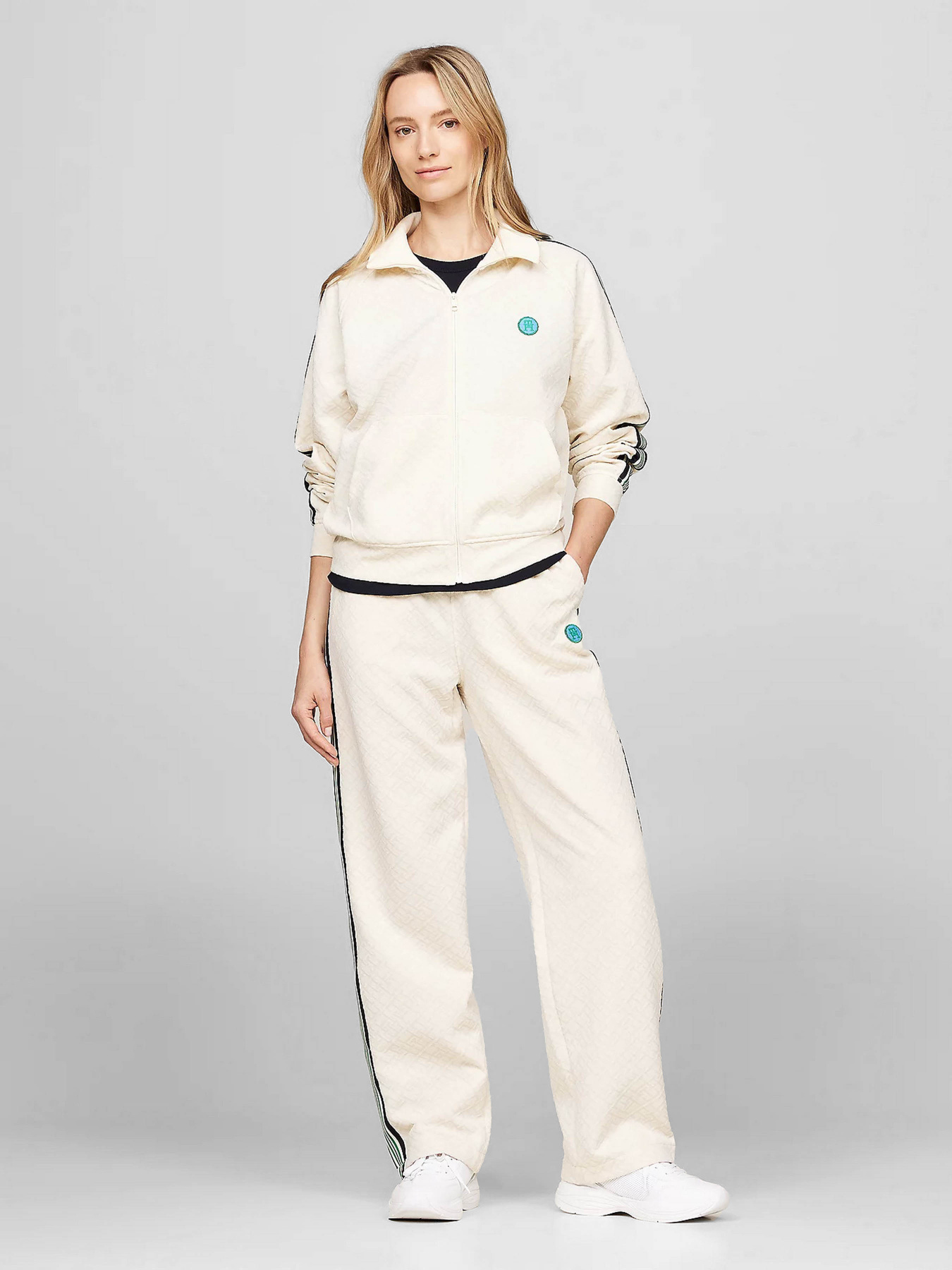 Штаны спортивные Tommy Hilfiger модель WW0WW41490-AEF Фото