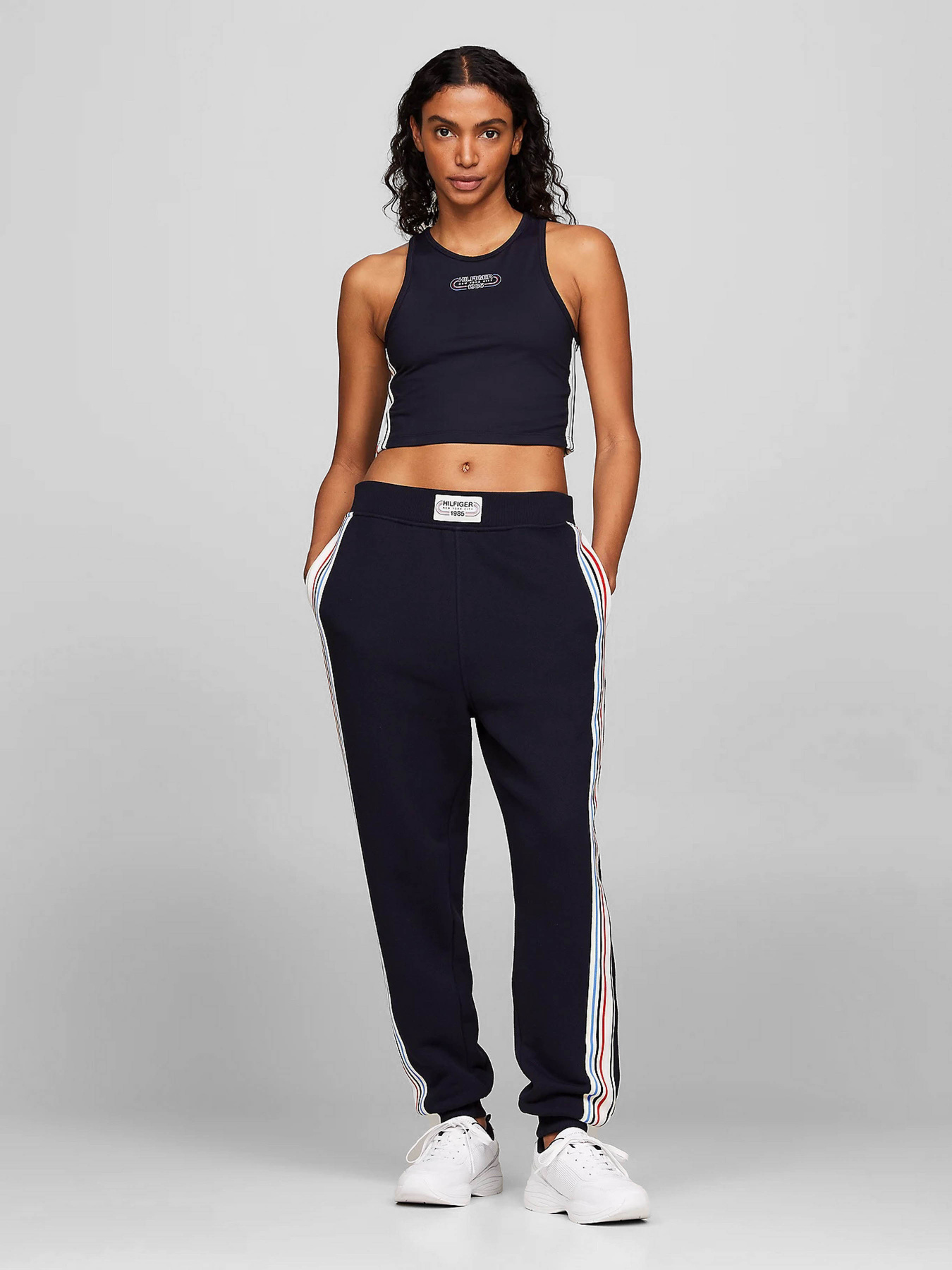 Спортивний топ Tommy Hilfiger модель WW0WW41501-DW5 Фото