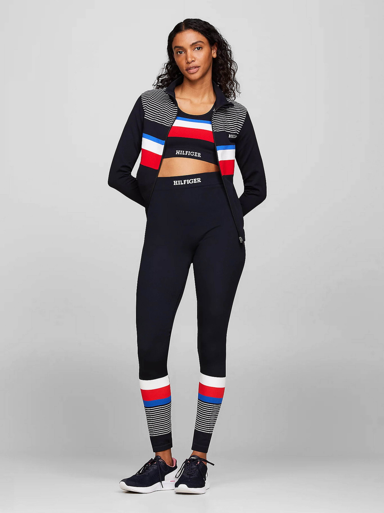 Спортивні леггінси Tommy Hilfiger модель WW0WW41511-00J Фото