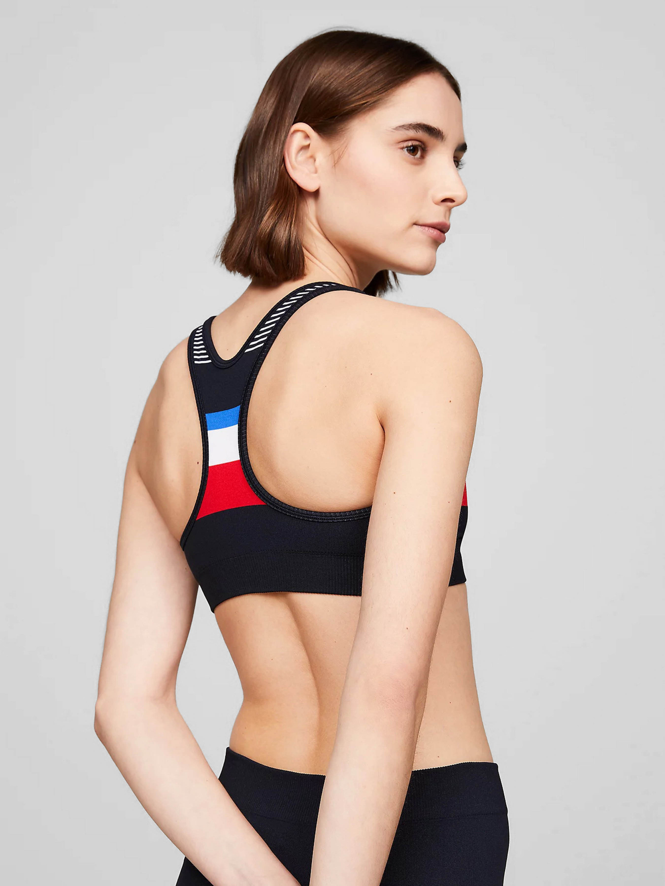 Топ спортивный Tommy Hilfiger модель WW0WW41516-00J Фото