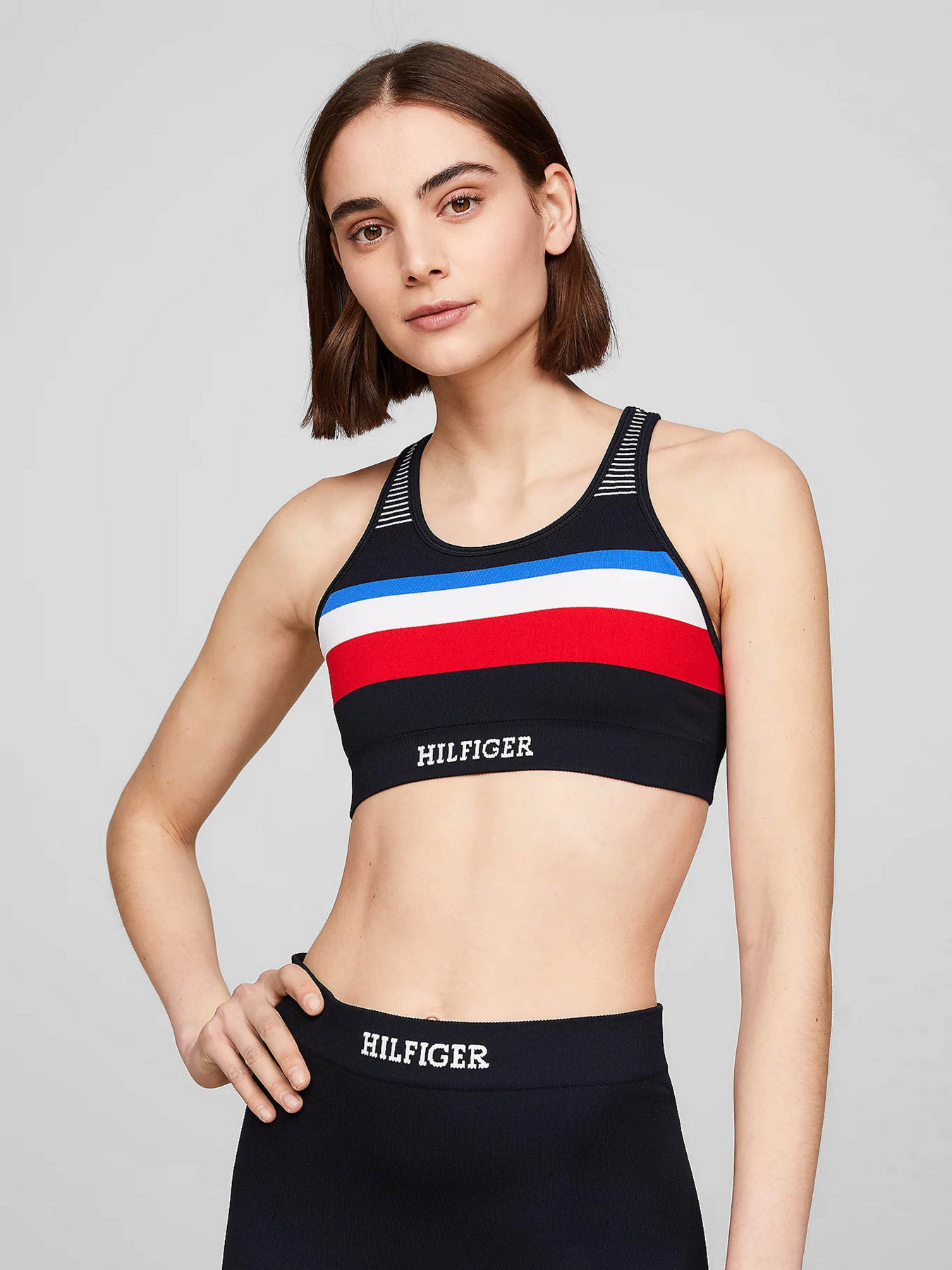Спортивний топ Tommy Hilfiger модель WW0WW41516-00J Фото
