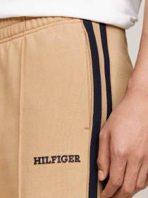 Спортивні штани Tommy Hilfiger модель MW0MW34405-RBL Фото