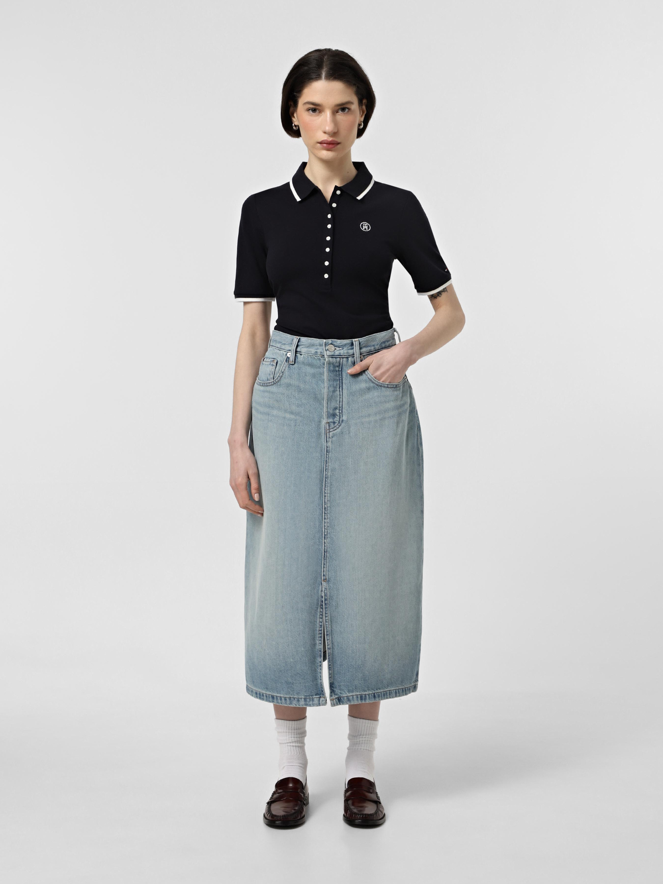 Джинсовая юбка Tommy Hilfiger модель WW0WW42882-1AB Джинсовая юбка Tommy Hilfiger модель WW0WW42882-1AB Фото