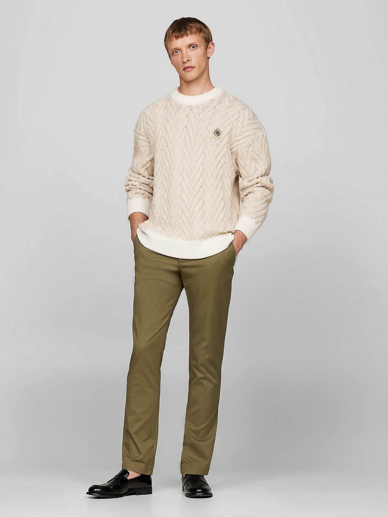 Брюки повседневные Tommy Hilfiger модель MW0MW26619-MSH Фото