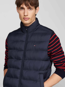 Утепленный жилет Tommy Hilfiger модель MW0MW37255-BDS Фото