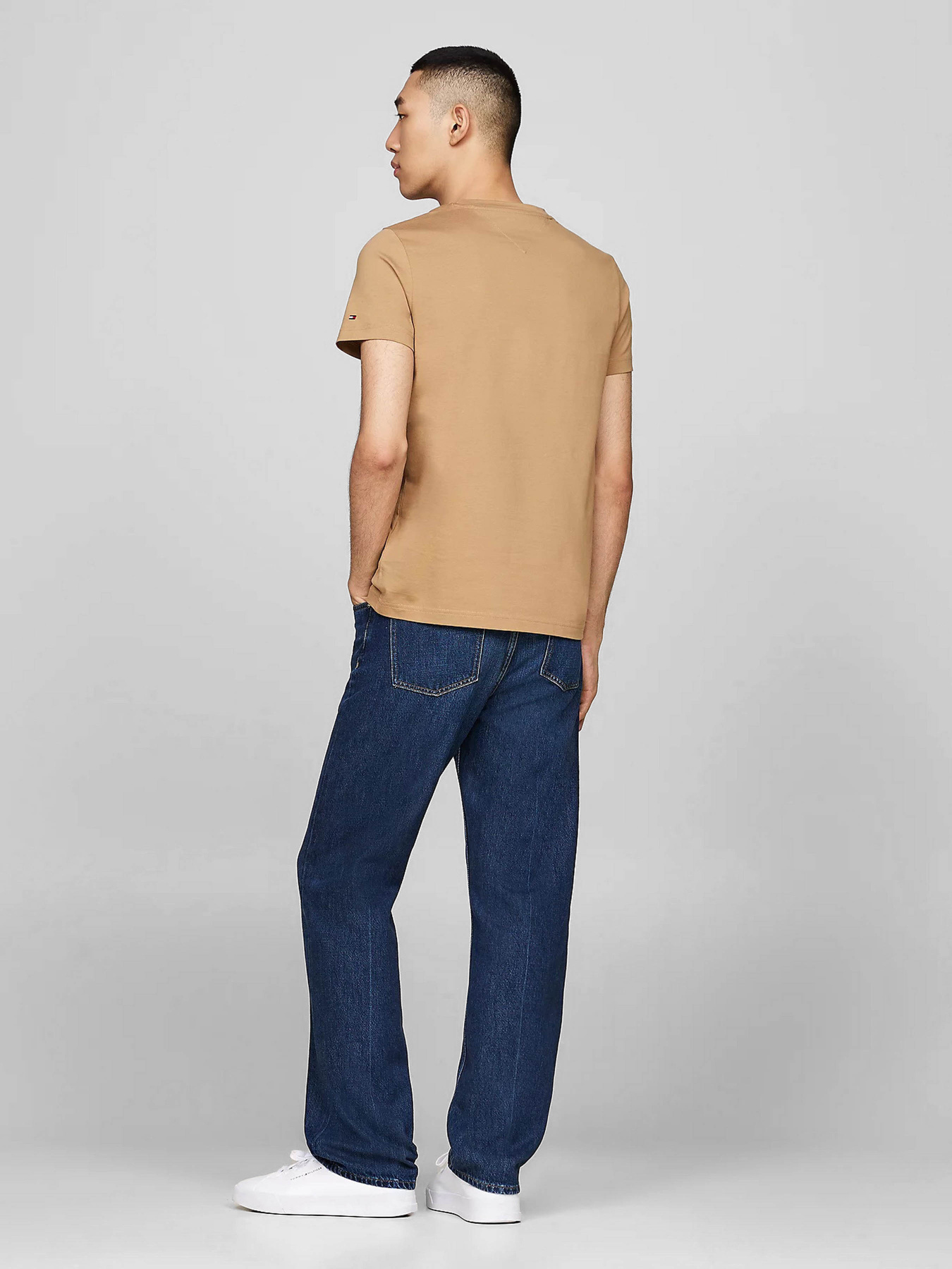 Футболка Tommy Hilfiger модель MW0MW11797-RBC Фото