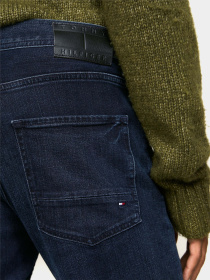 Завужені джинси Tommy Hilfiger модель MW0MW33338-1BL Фото