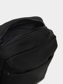 Мессенджер Tommy Hilfiger модель AM0AM13111-BDS Фото