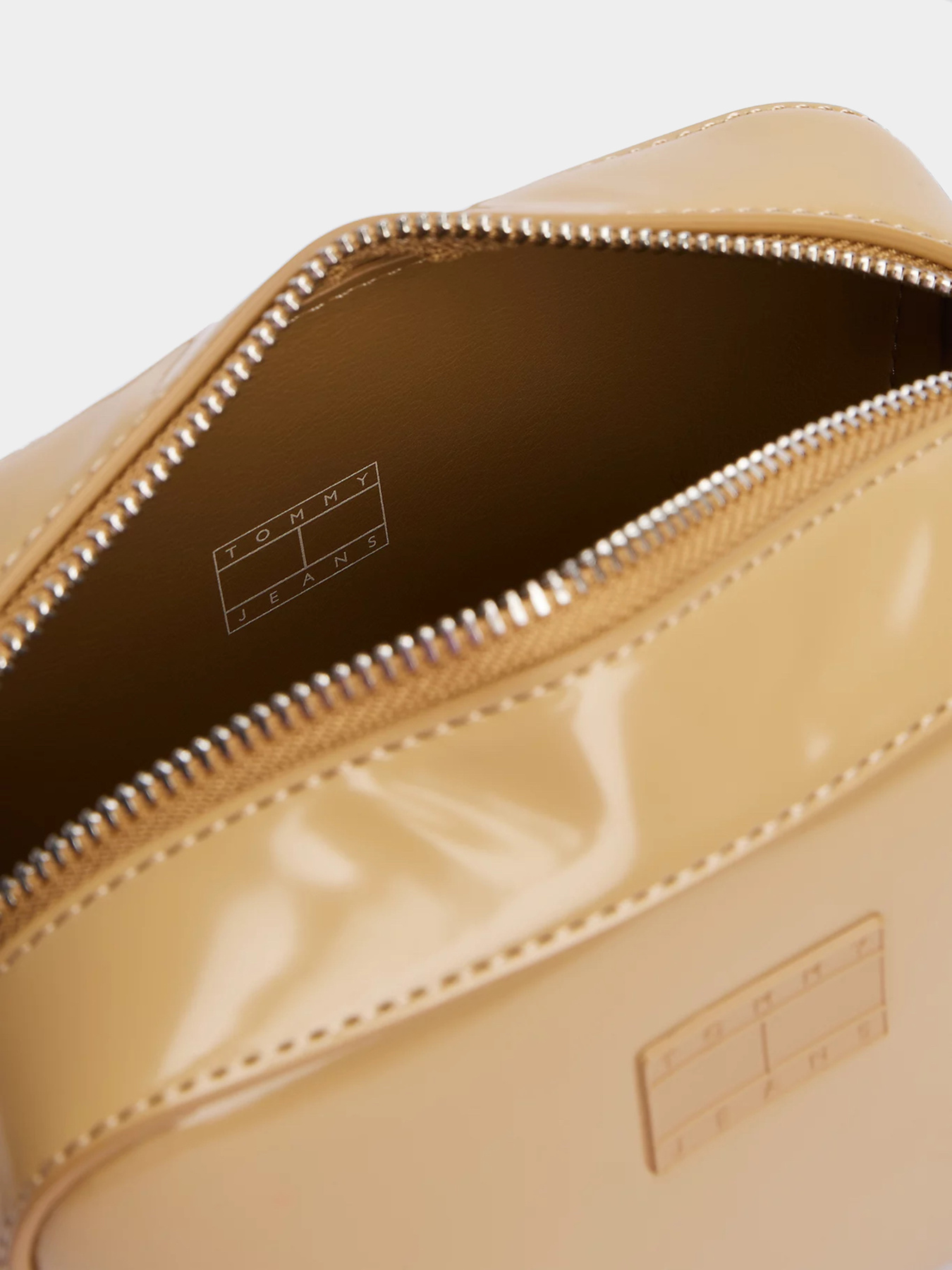 Крос-боді Tommy Hilfiger модель AW0AW16965-RBR Фото