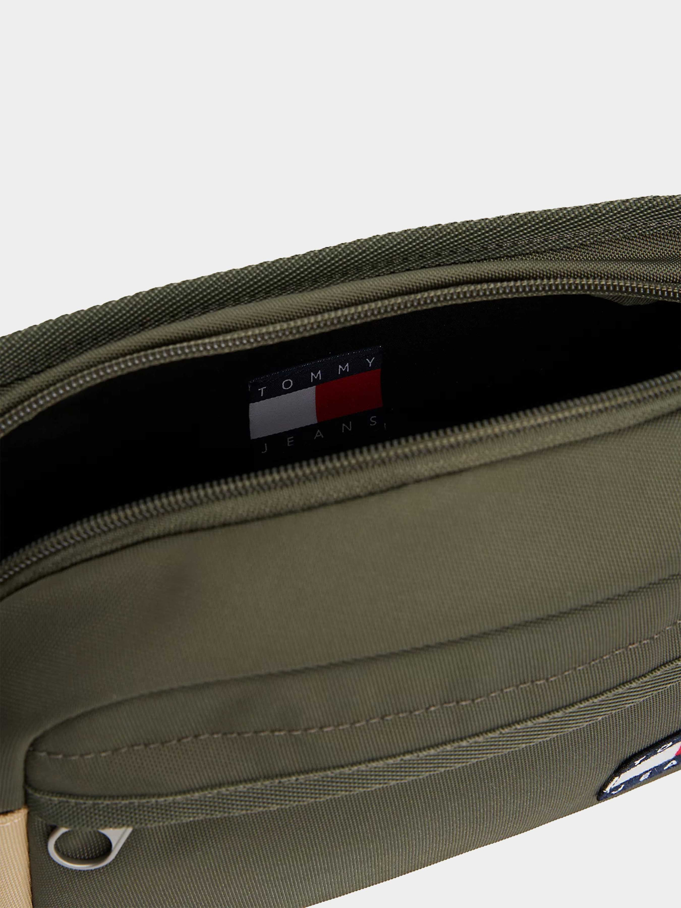 Поясная сумка Tommy Hilfiger модель AM0AM13267-MRH Фото