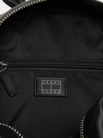 Повсякденний рюкзак Tommy Hilfiger модель AW0AW17285-BDS Повсякденний рюкзак Tommy Hilfiger модель AW0AW17285-BDS Фото