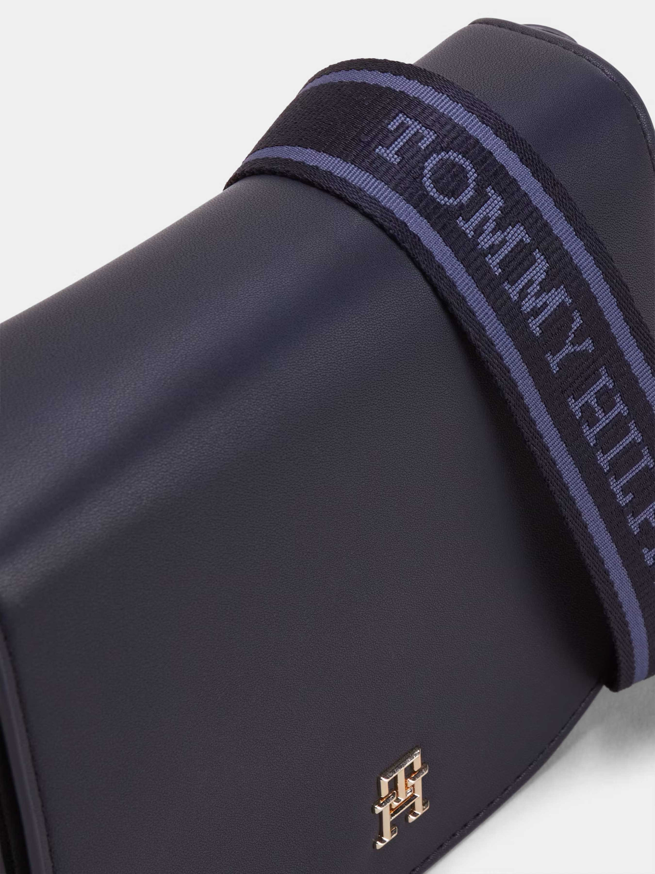 Кросс-боди Tommy Hilfiger модель AW0AW17184-DW6 Фото