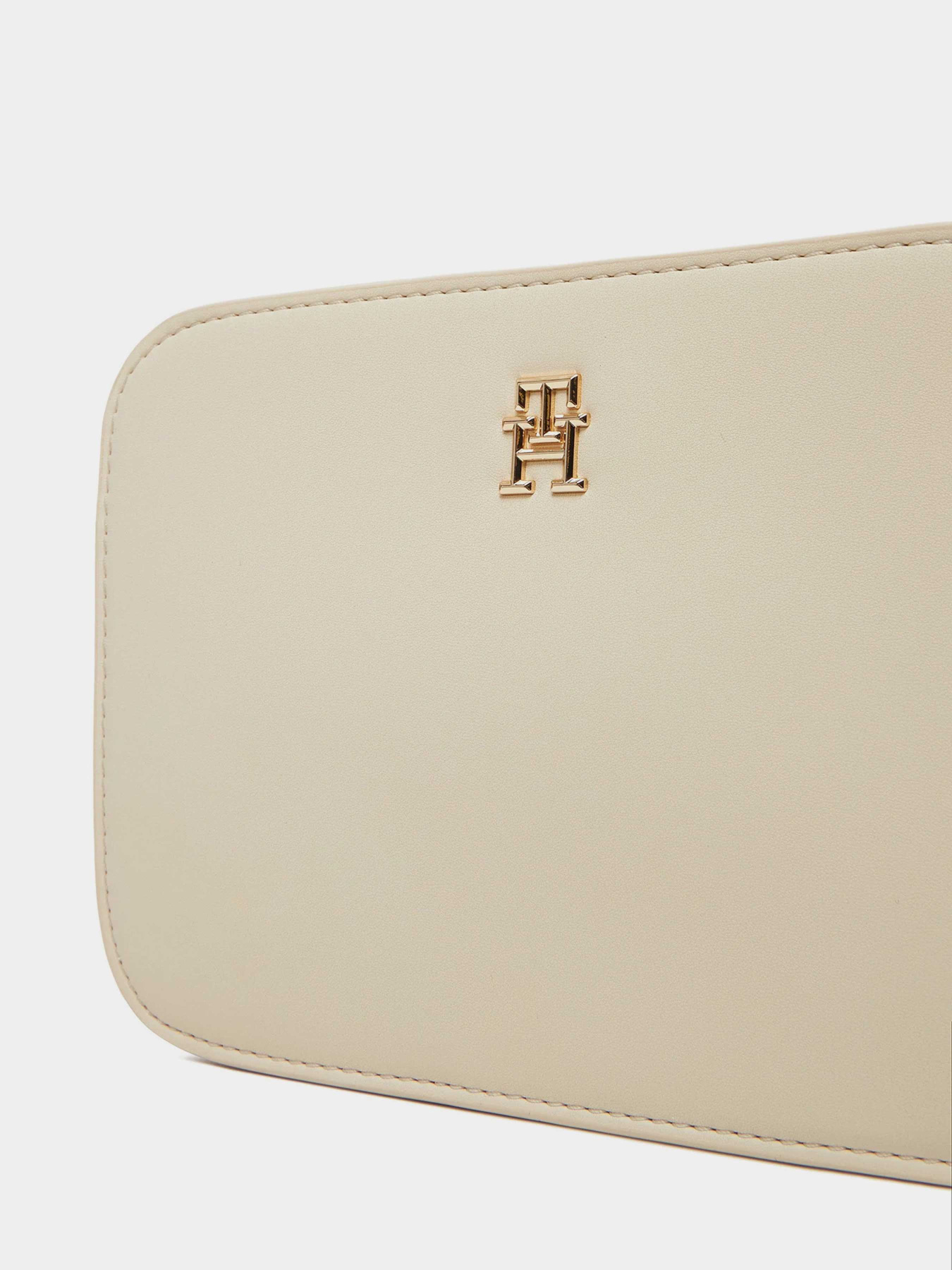 Крос-боді Tommy Hilfiger модель AW0AW17229-AA8 Фото