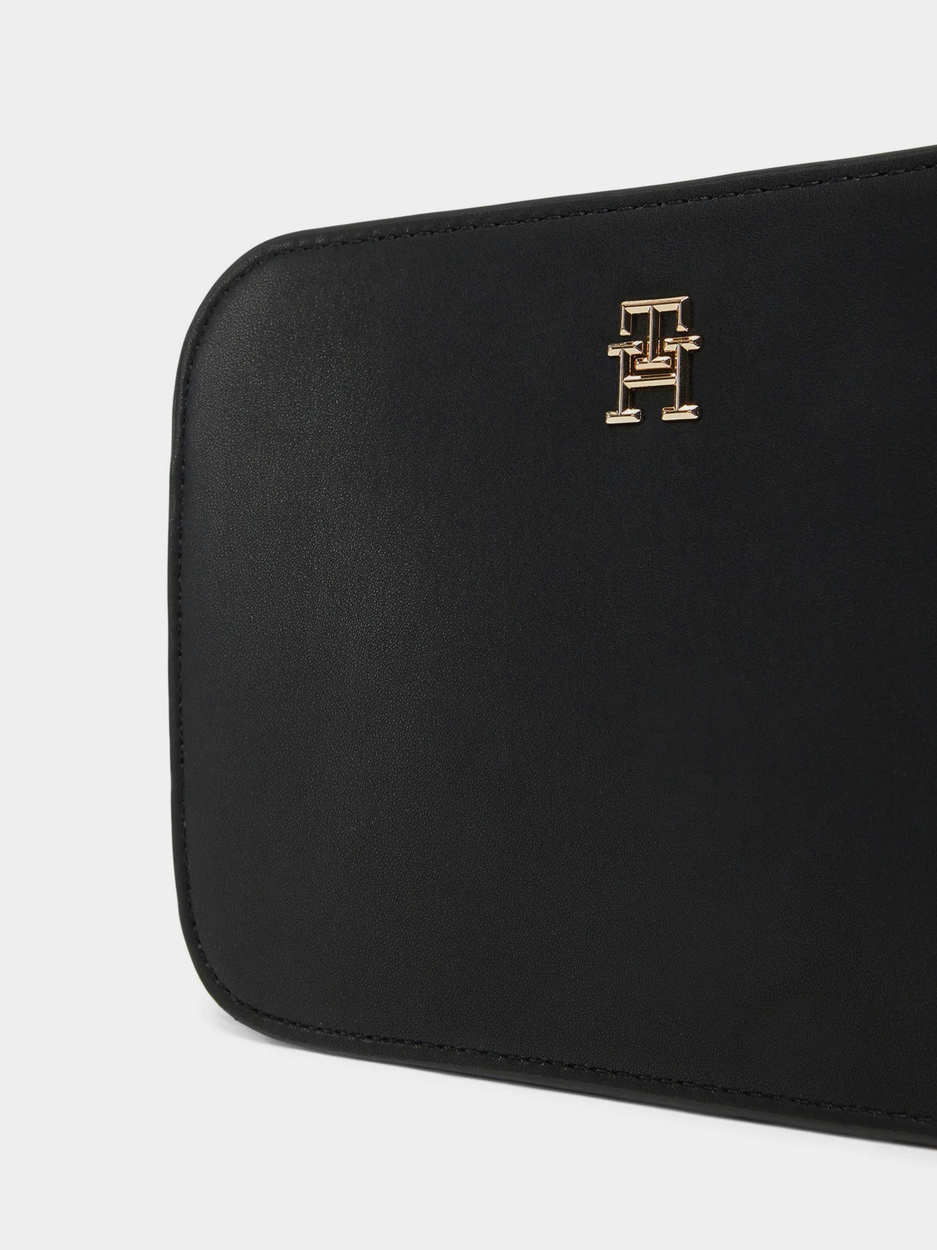 Кросс-боди Tommy Hilfiger модель AW0AW17229-BDS Фото