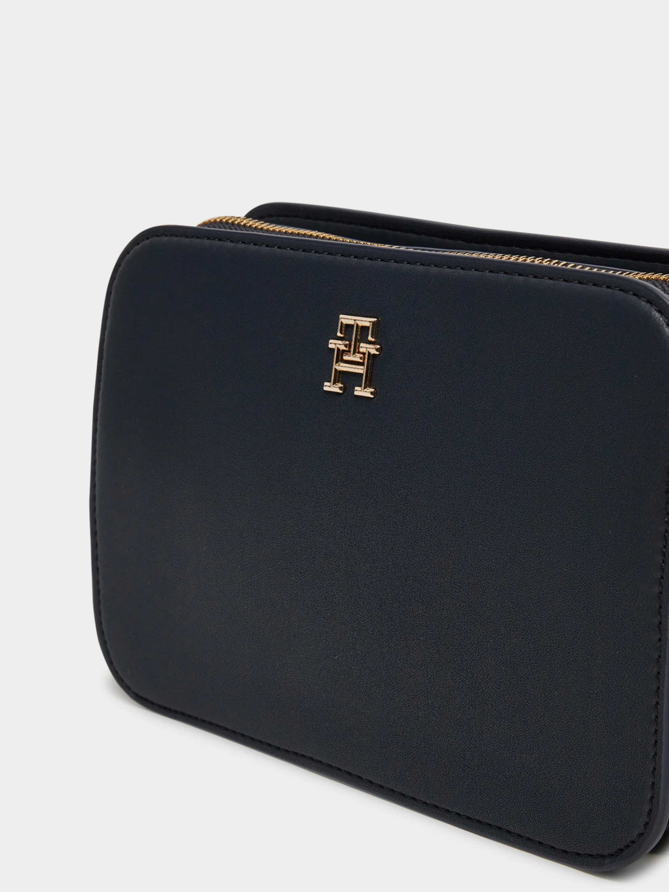 Кросс-боди Tommy Hilfiger модель AW0AW17229-DW6 Фото