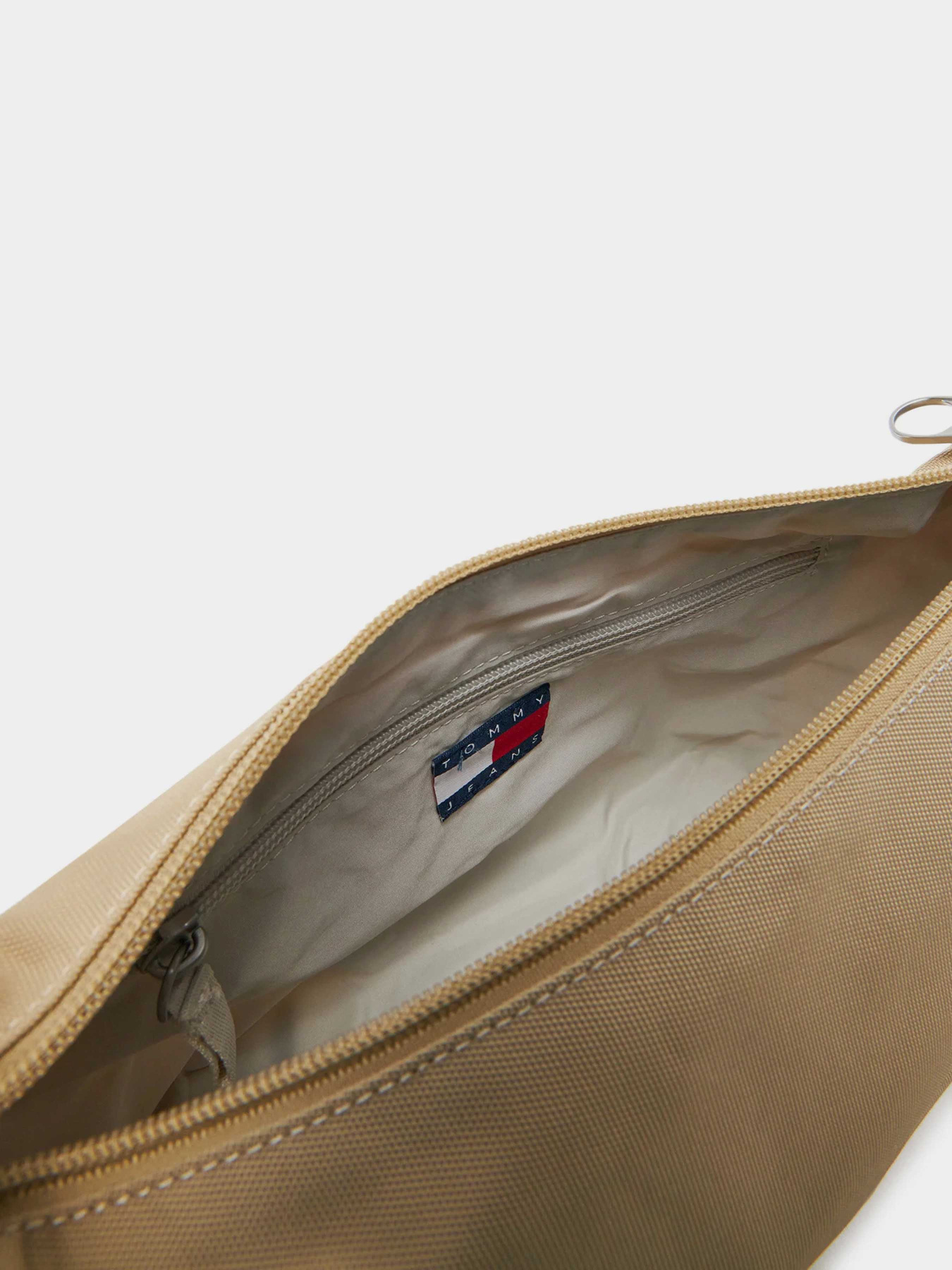 Сумка Tommy Hilfiger модель AW0AW17287-ACT Фото