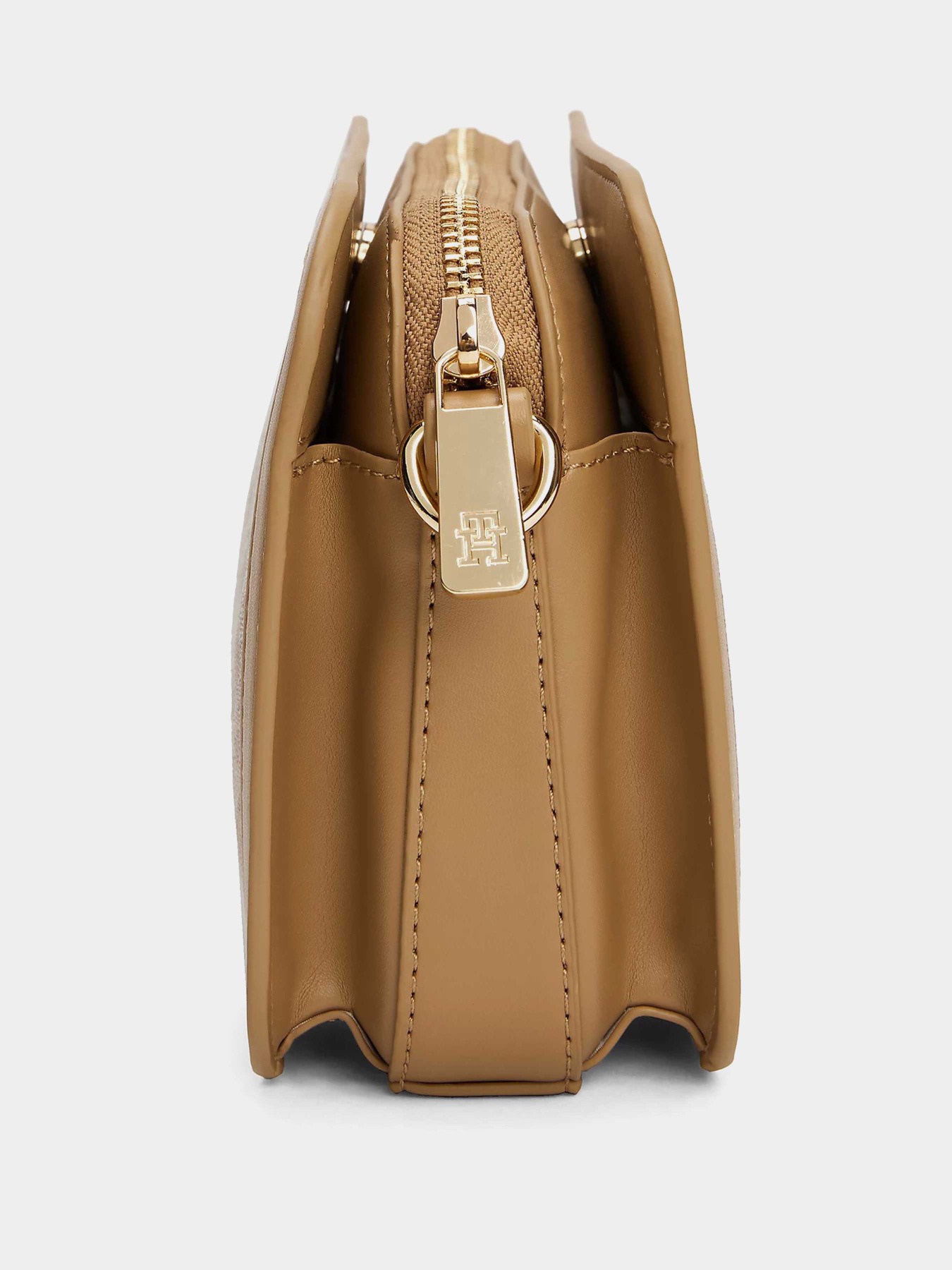 Крос-боді Tommy Hilfiger модель AW0AW17607-0I1 Фото