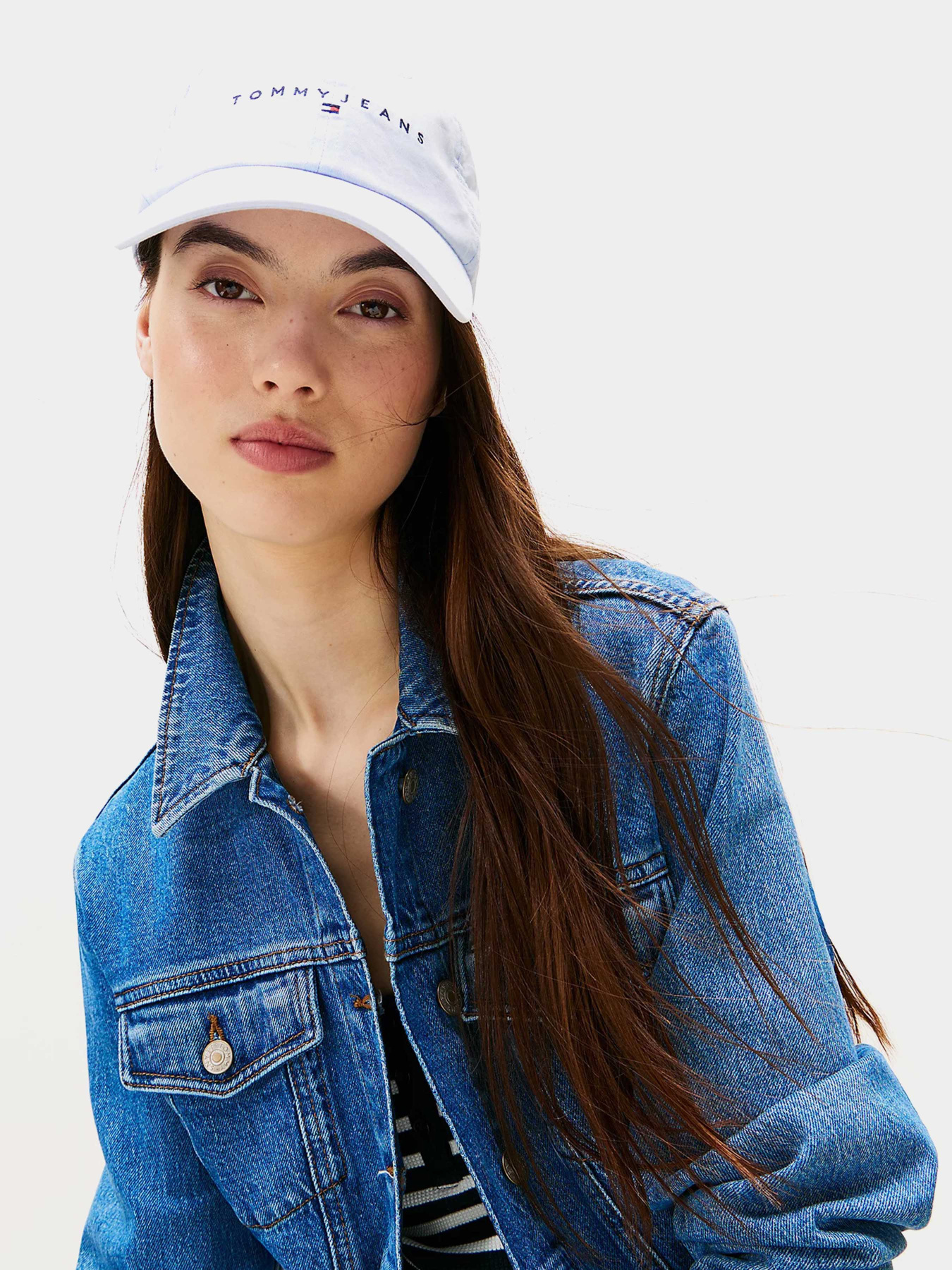 Кепка Tommy Hilfiger модель AW0AW17308-C3Q Кепка Tommy Hilfiger модель AW0AW17308-C3Q Фото