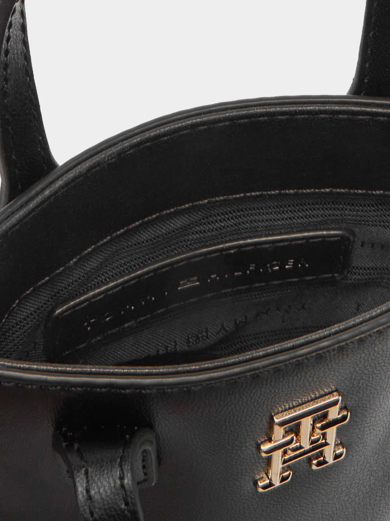 Сумка Tommy Hilfiger модель AW0AW17402-BDS Фото