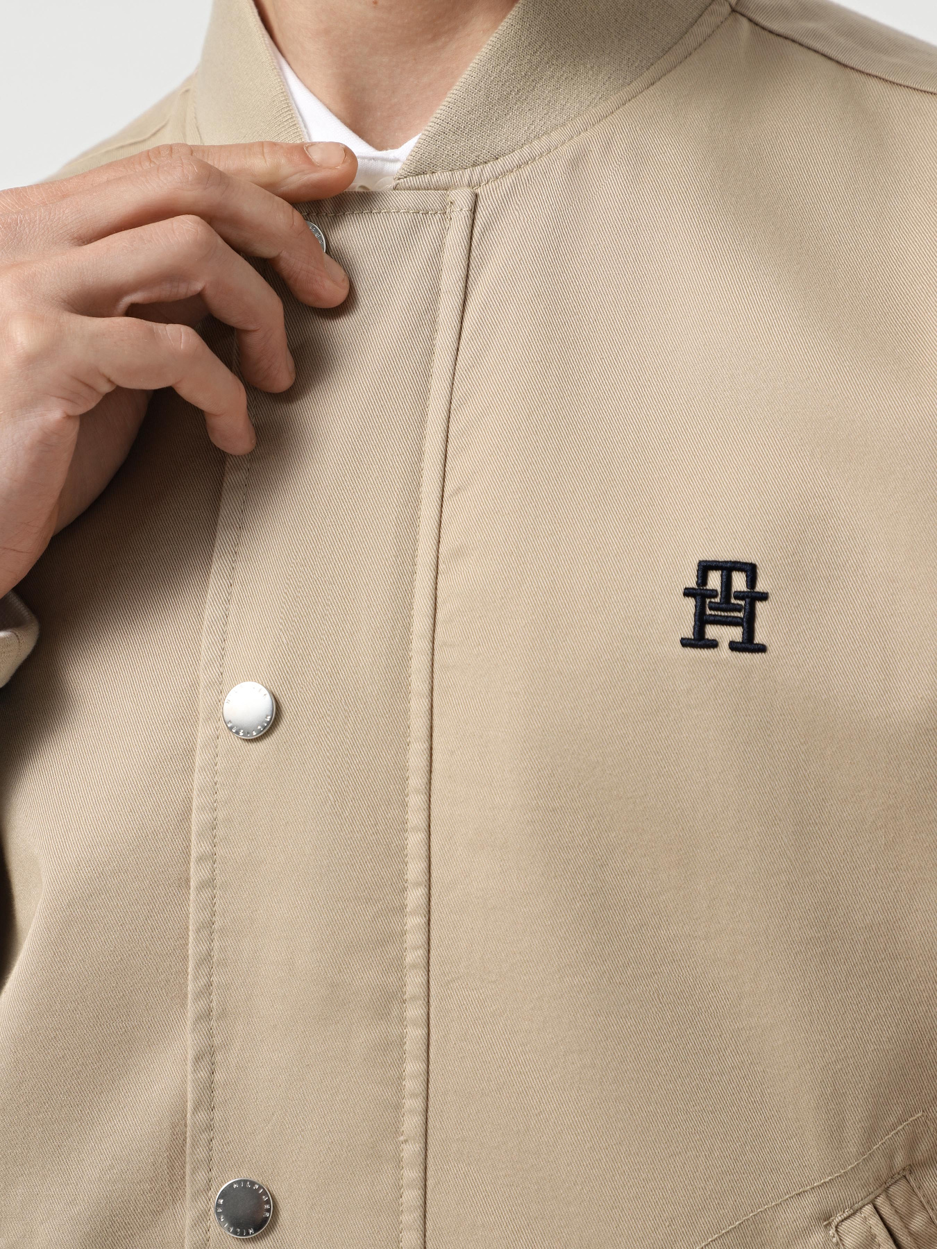 Бомбер Tommy Hilfiger модель MW0MW38707-RBT Бомбер Tommy Hilfiger модель MW0MW38707-RBT Фото