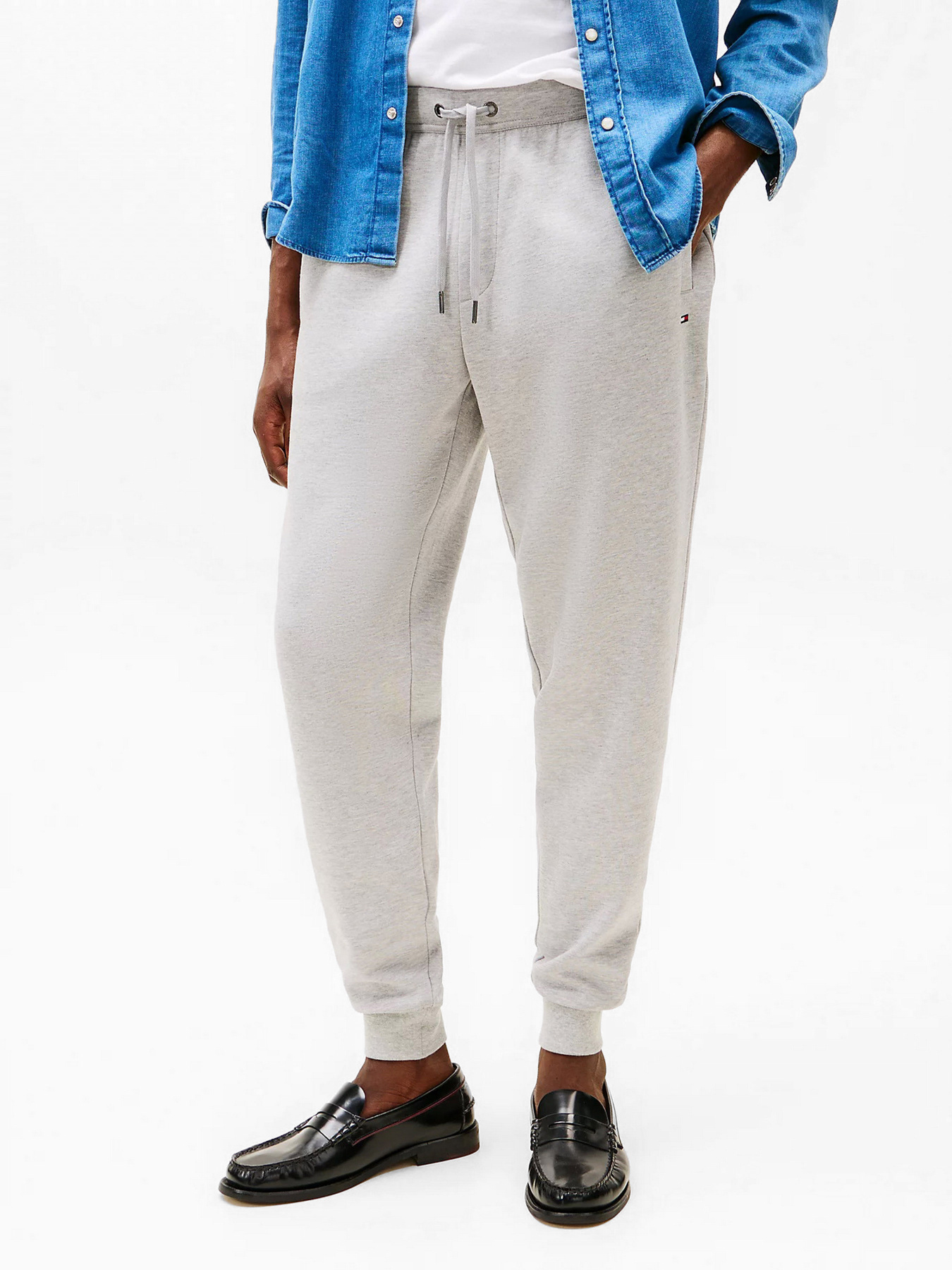 Джогери Tommy Hilfiger модель MW0MW37242-P01 Фото