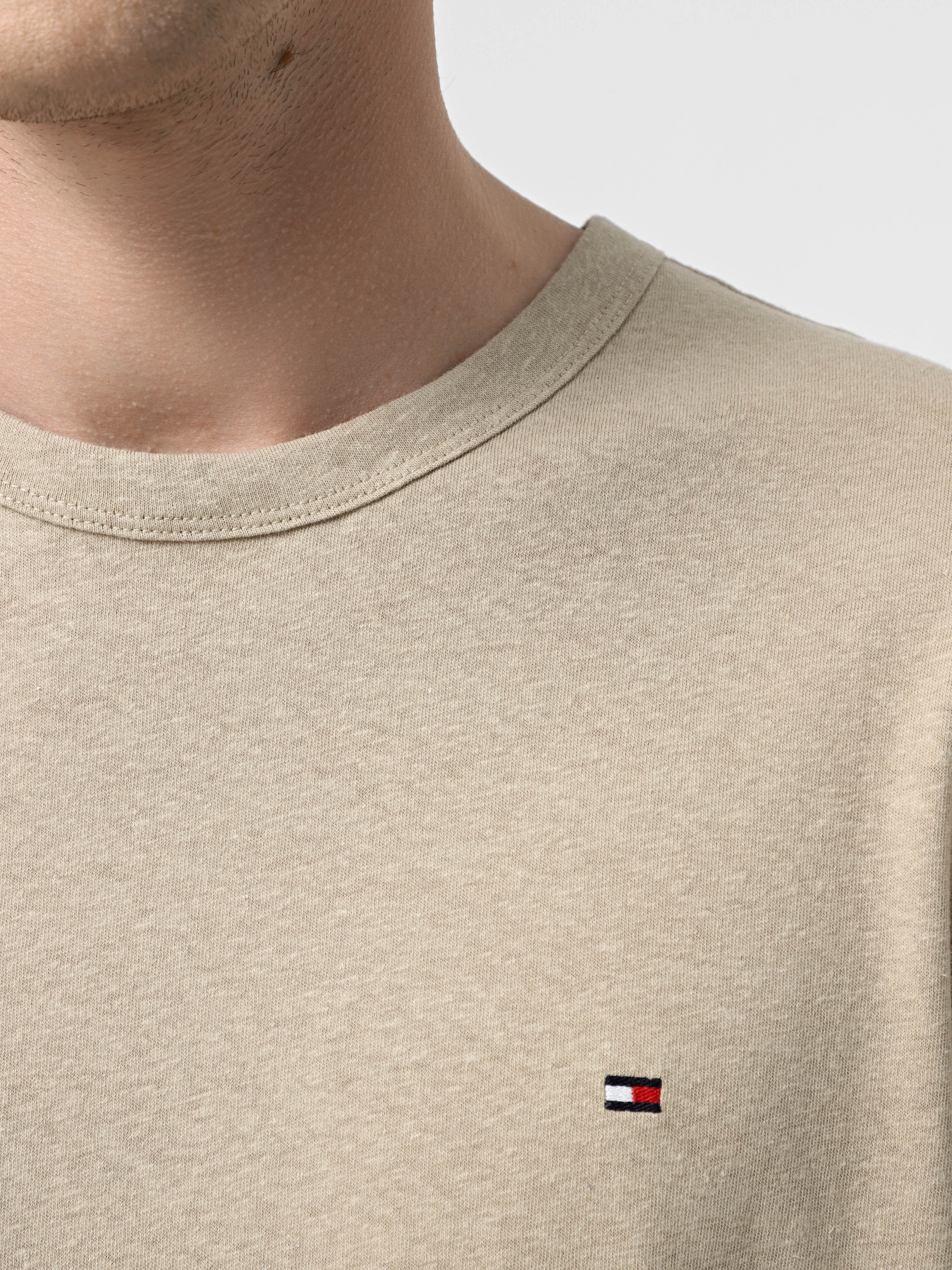 Футболка Tommy Hilfiger модель MW0MW38637-RBT Фото