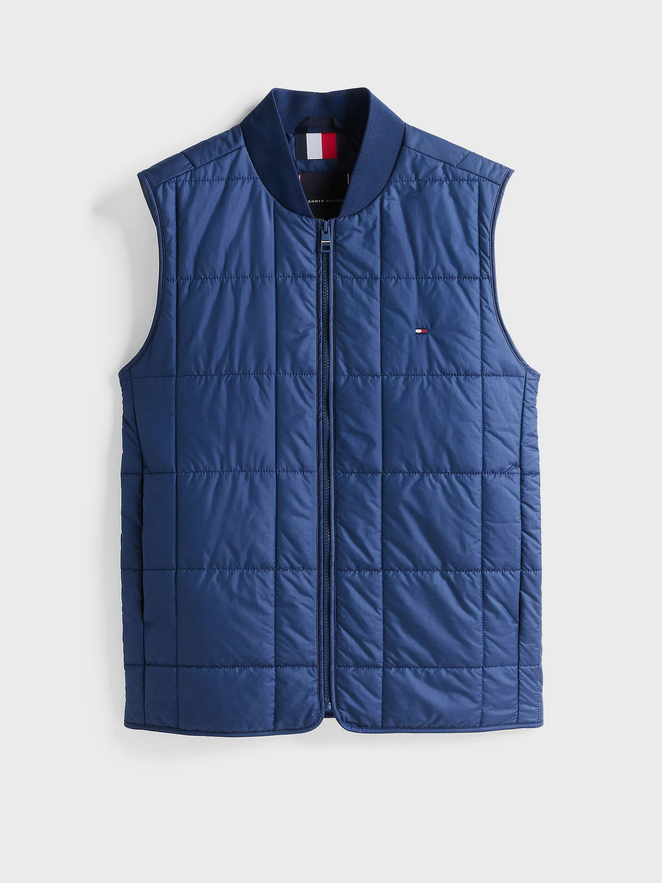 Утеплений жилет Tommy Hilfiger модель MW0MW38727-DAF Фото