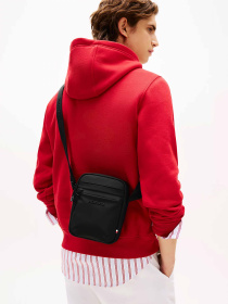 Мессенджер Tommy Hilfiger модель AM0AM13498-BDS Фото