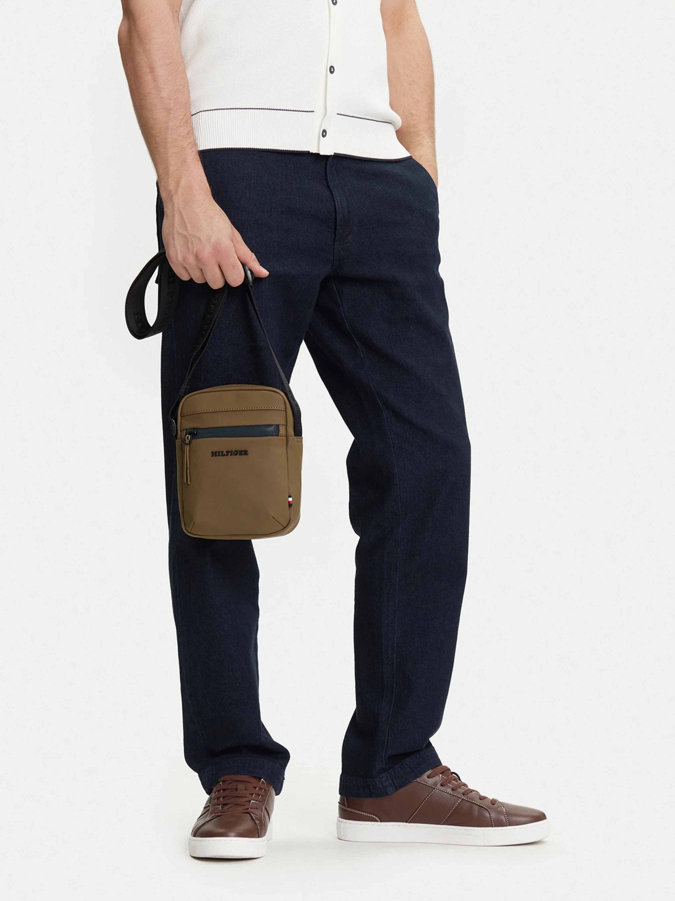 Мессенджер Tommy Hilfiger модель AM0AM13498-GX2 Фото