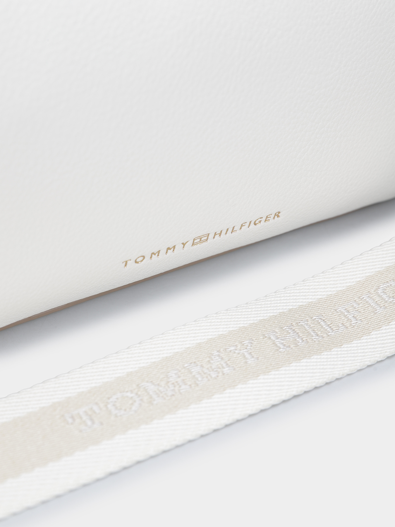 Сумка Tommy Hilfiger модель AW0AW17451-Z00 Фото