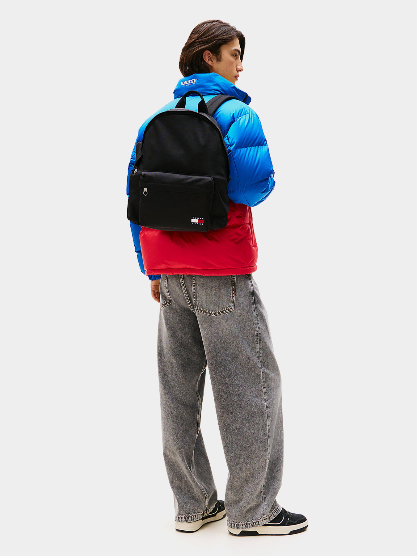 Повседневный рюкзак Tommy Hilfiger TJM ESS DAILY DOME BACKPACK модель AM0AM13726-BDS Фото