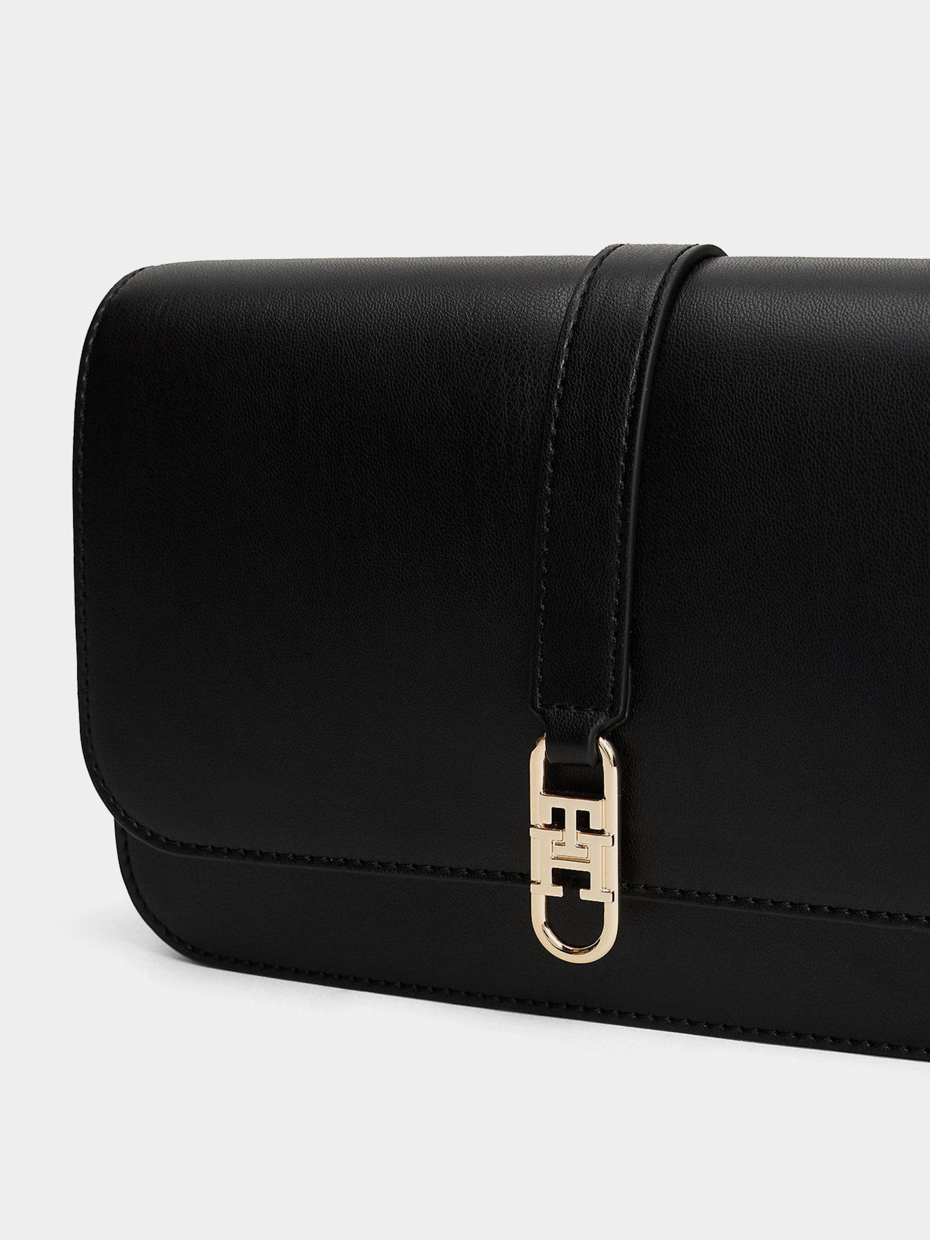 Кросс-боди Tommy Hilfiger модель AW0AW17723-BDS Фото