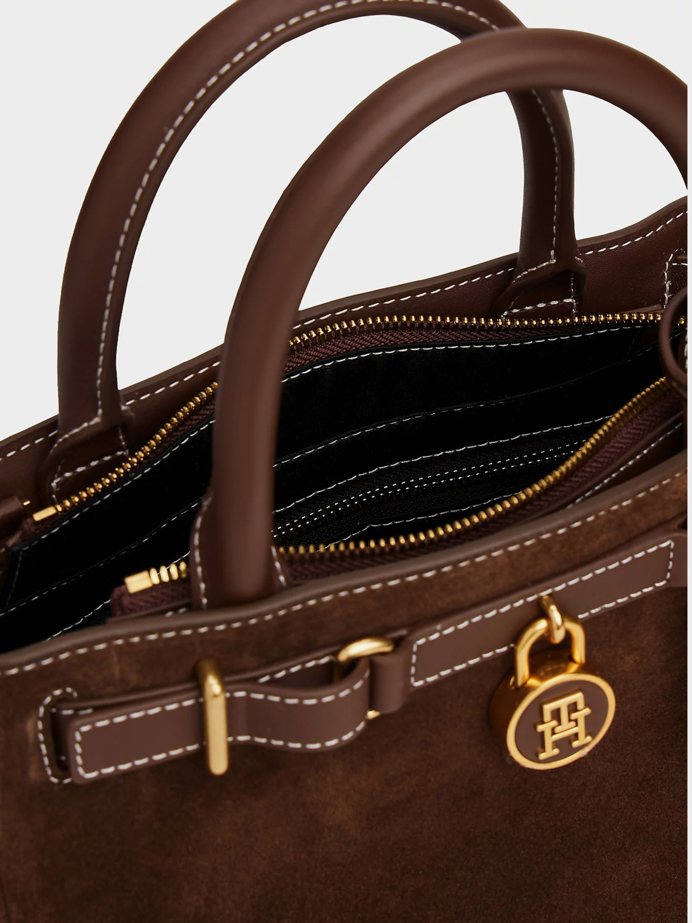 Сумка Tommy Hilfiger модель AW0AW18202-GV0 Фото