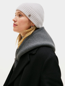 Шапка Tommy Hilfiger модель AW0AW17772-PQU Фото