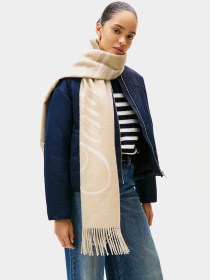 Шарф Tommy Hilfiger модель AW0AW17786-RBT Шарф Tommy Hilfiger модель AW0AW17786-RBT Фото