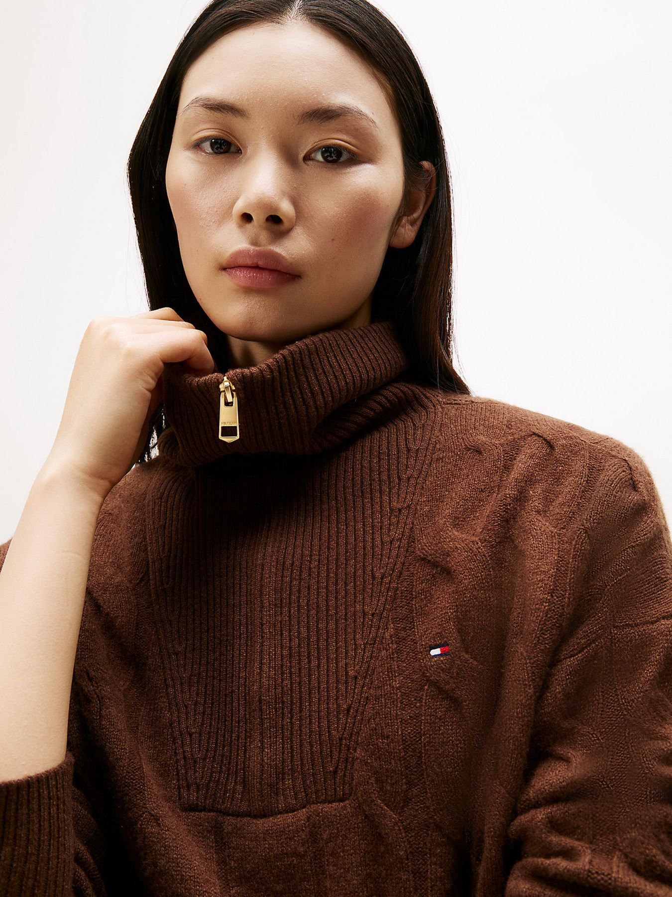 Tommy Hilfiger модель WW0WW46425-GV0 Фото