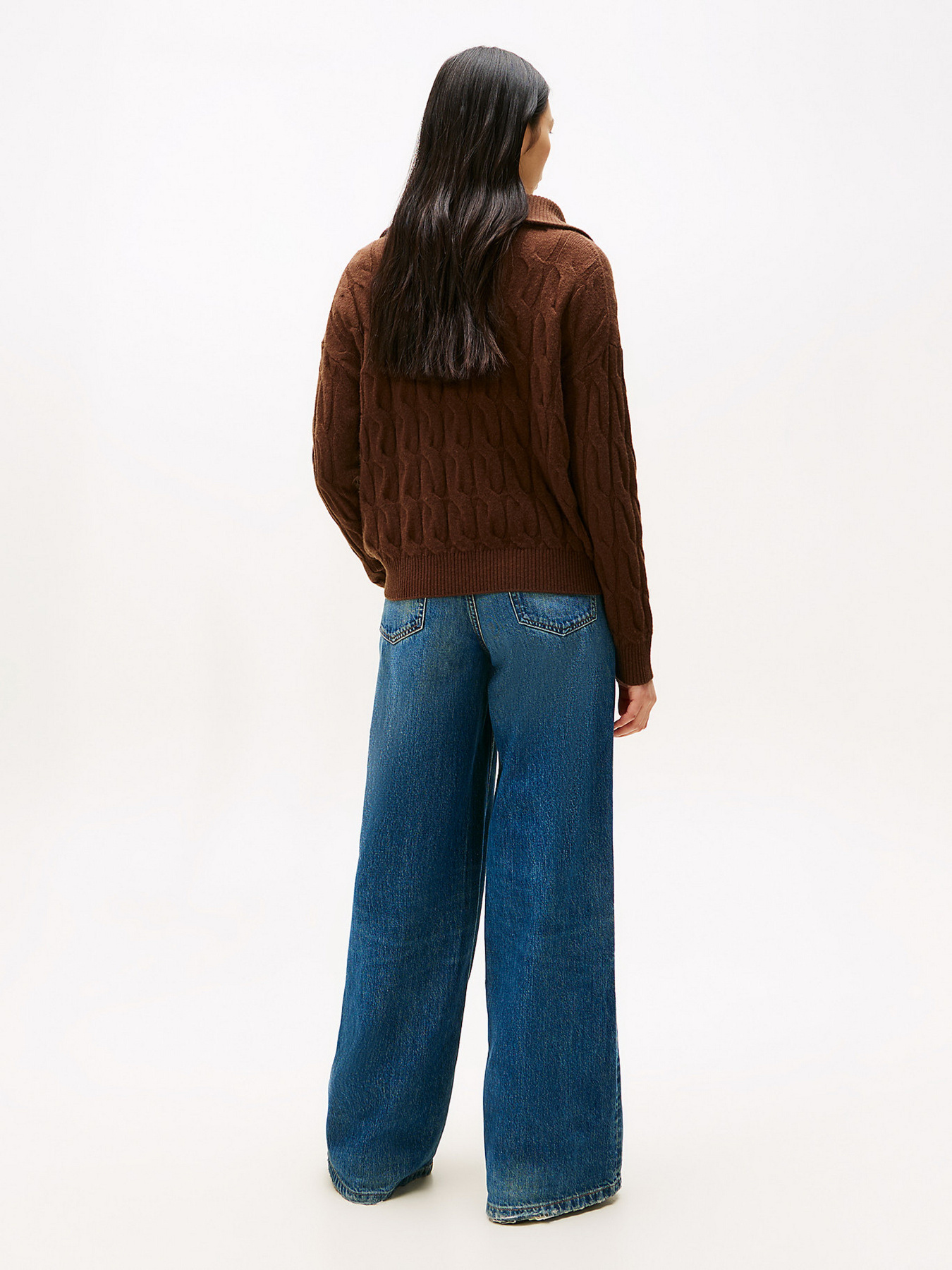 Tommy Hilfiger модель WW0WW46425-GV0 Фото