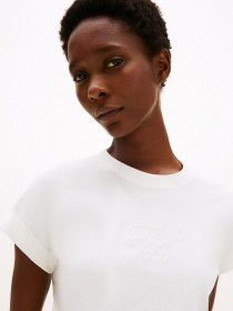 Футболка Tommy Hilfiger модель WW0WW47157-YBL Футболка Tommy Hilfiger модель WW0WW47157-YBL Фото