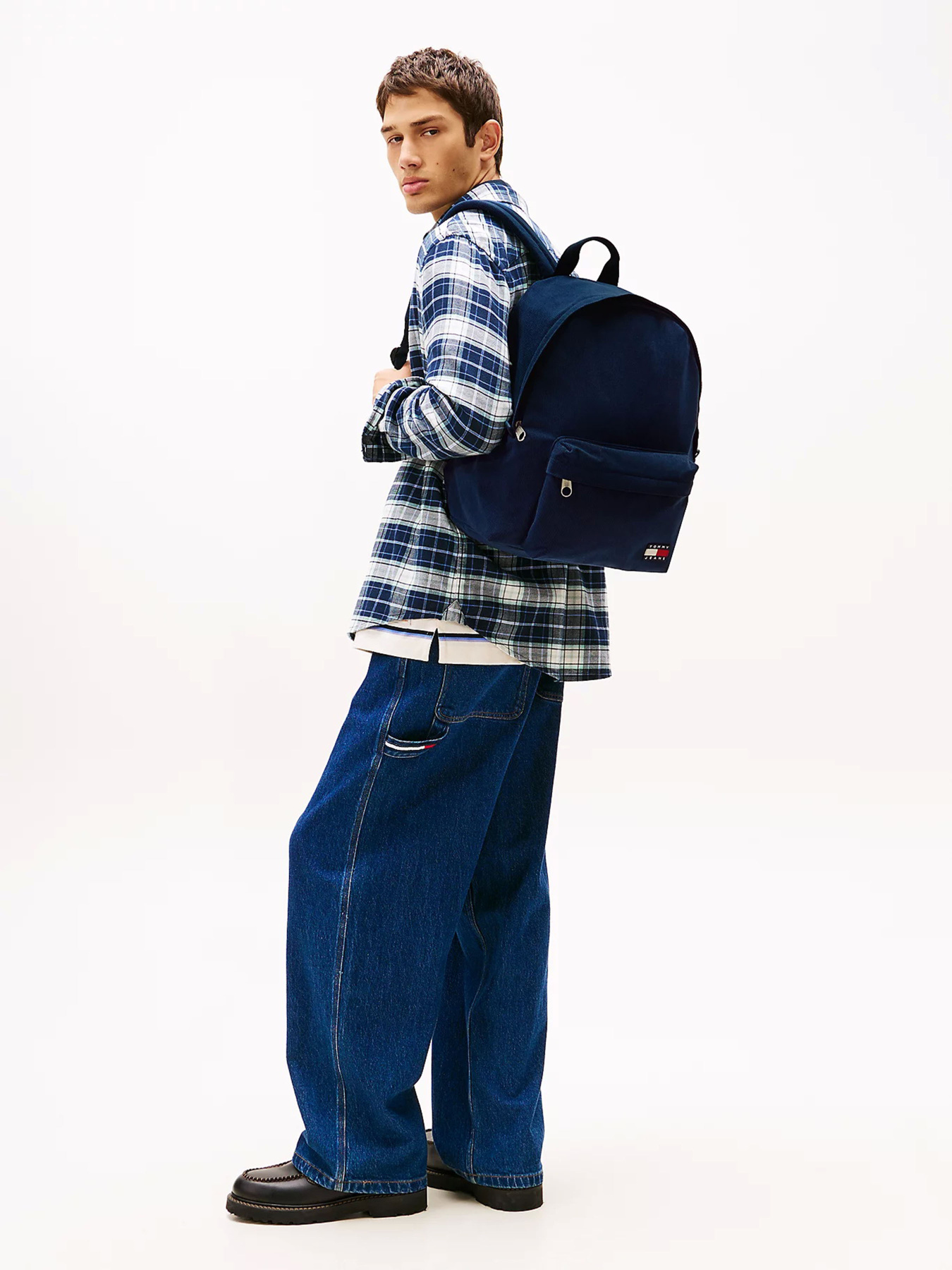 Повседневный рюкзак Tommy Hilfiger TJM ESS DAILY CORD BACKPACK модель AM0AM13895-C1G Фото