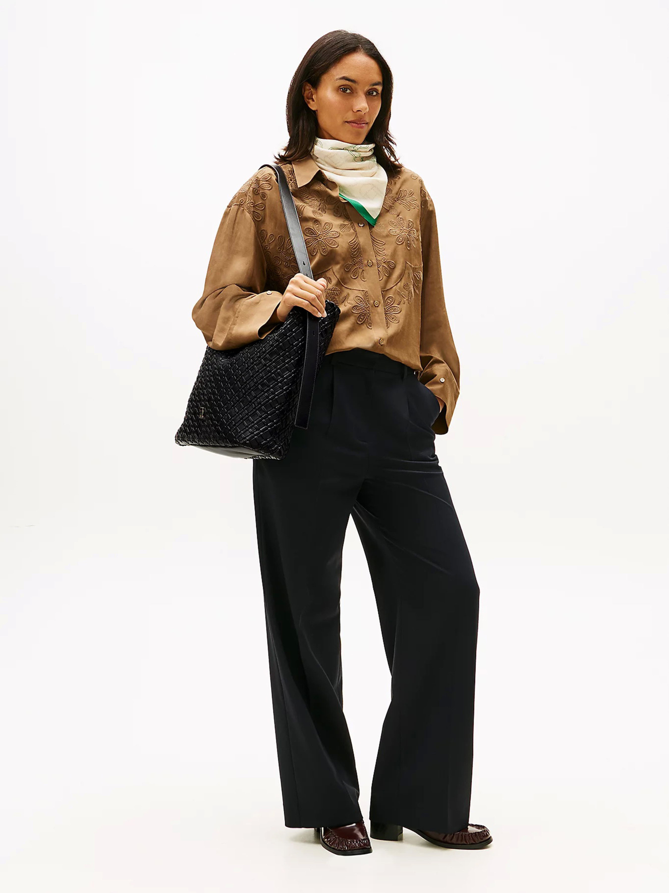 Tommy Hilfiger модель AW0AW18161-BDS Фото