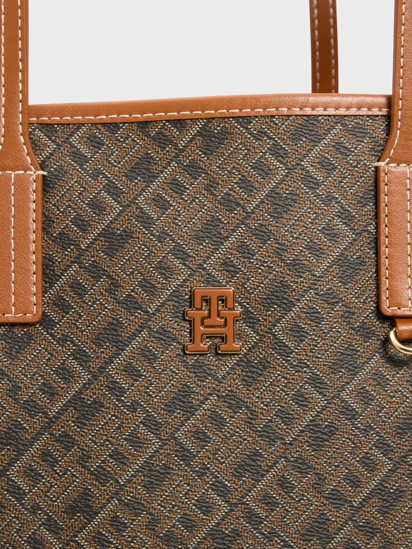 Шоппер Tommy Hilfiger TH MONOPLAY TOTE LE модель AW0AW17416-0F4 Фото