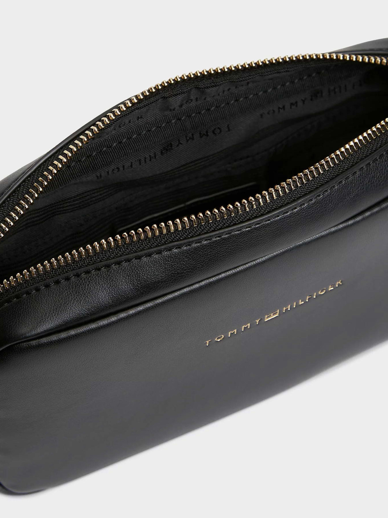 Tommy Hilfiger модель AW0AW18370-BDS Фото