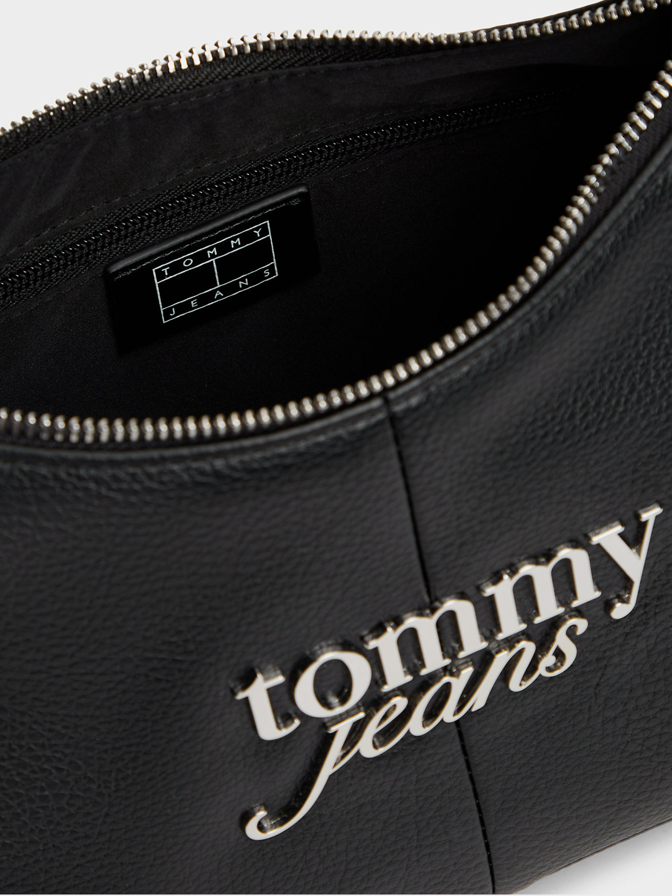 Сумки Tommy Hilfiger TJW BOLD SHOULDER BAG модель AW0AW18468-BDS Фото