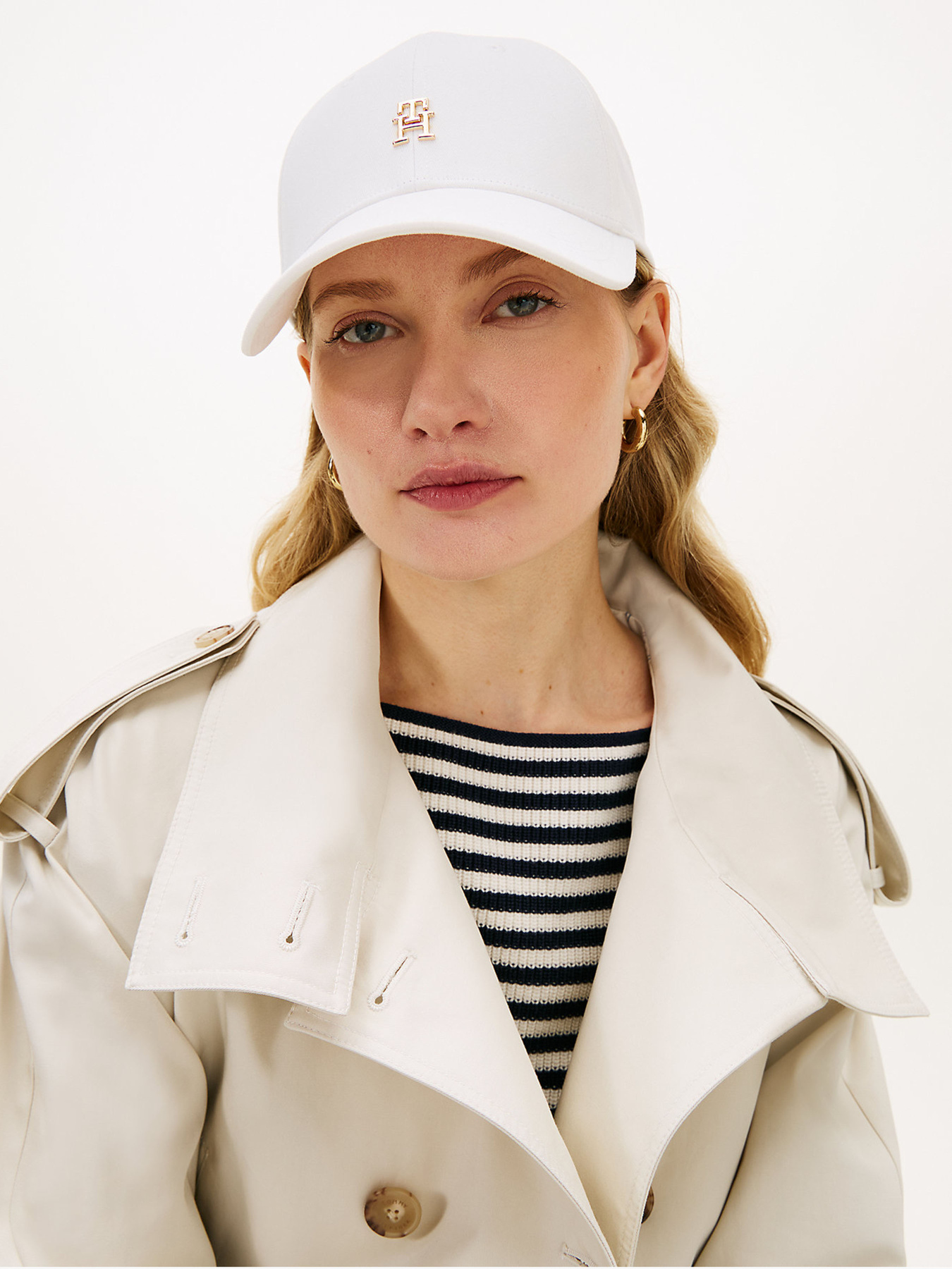 Шапки и кепки Tommy Hilfiger TH ELEVATED CHIC CAP модель AW0AW17631-YBL Фото