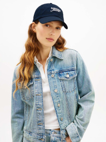 Кепка Tommy Hilfiger TJW SCRIPT LOGO CAP модель AW0AW18358-C1G Фото