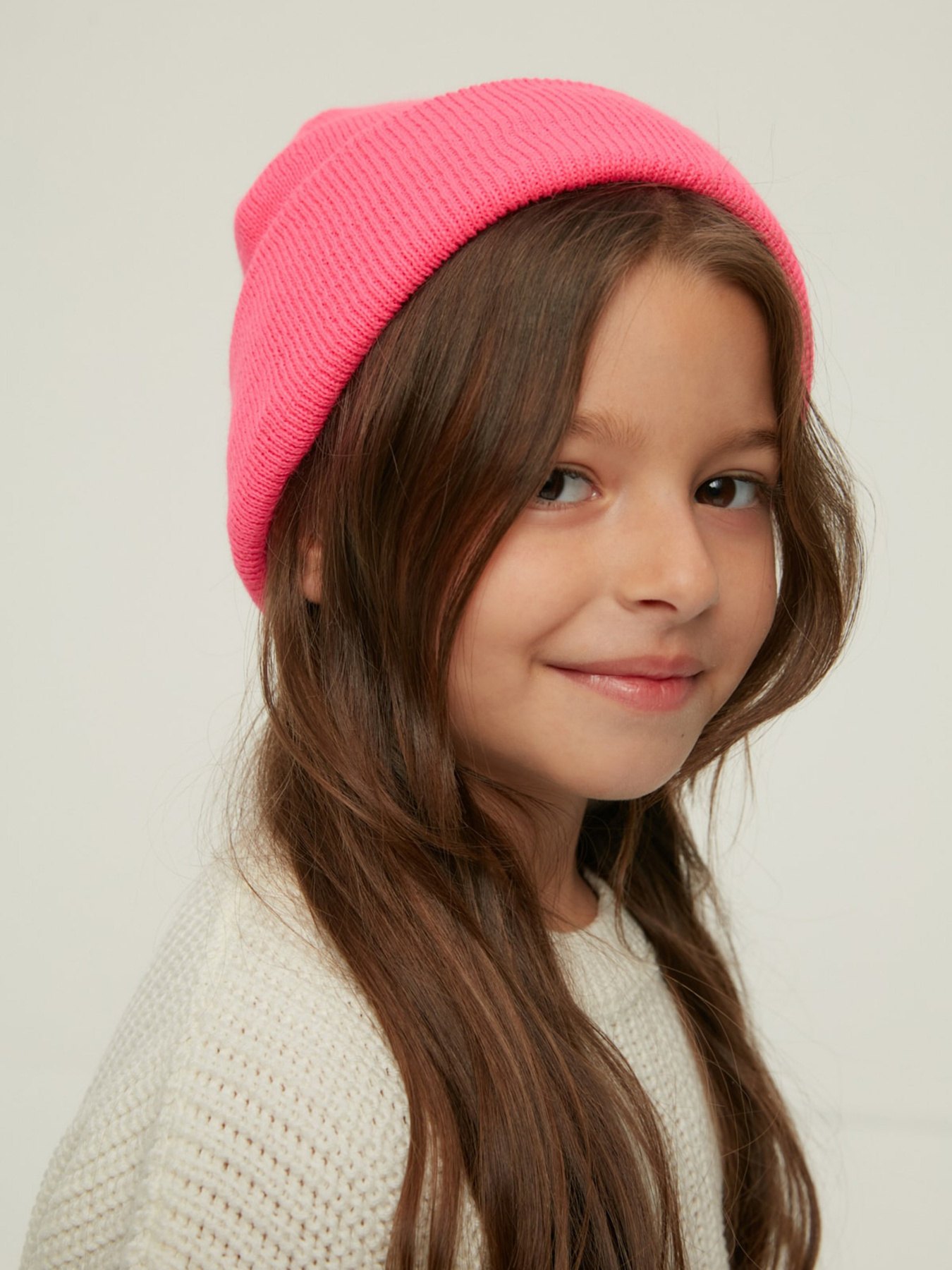 Шапка Trendyol модель TKDAW22BR0019/Kirmizi-Cok Renkli Шапка Trendyol модель TKDAW22BR0019/Kirmizi-Cok Renkli Фото