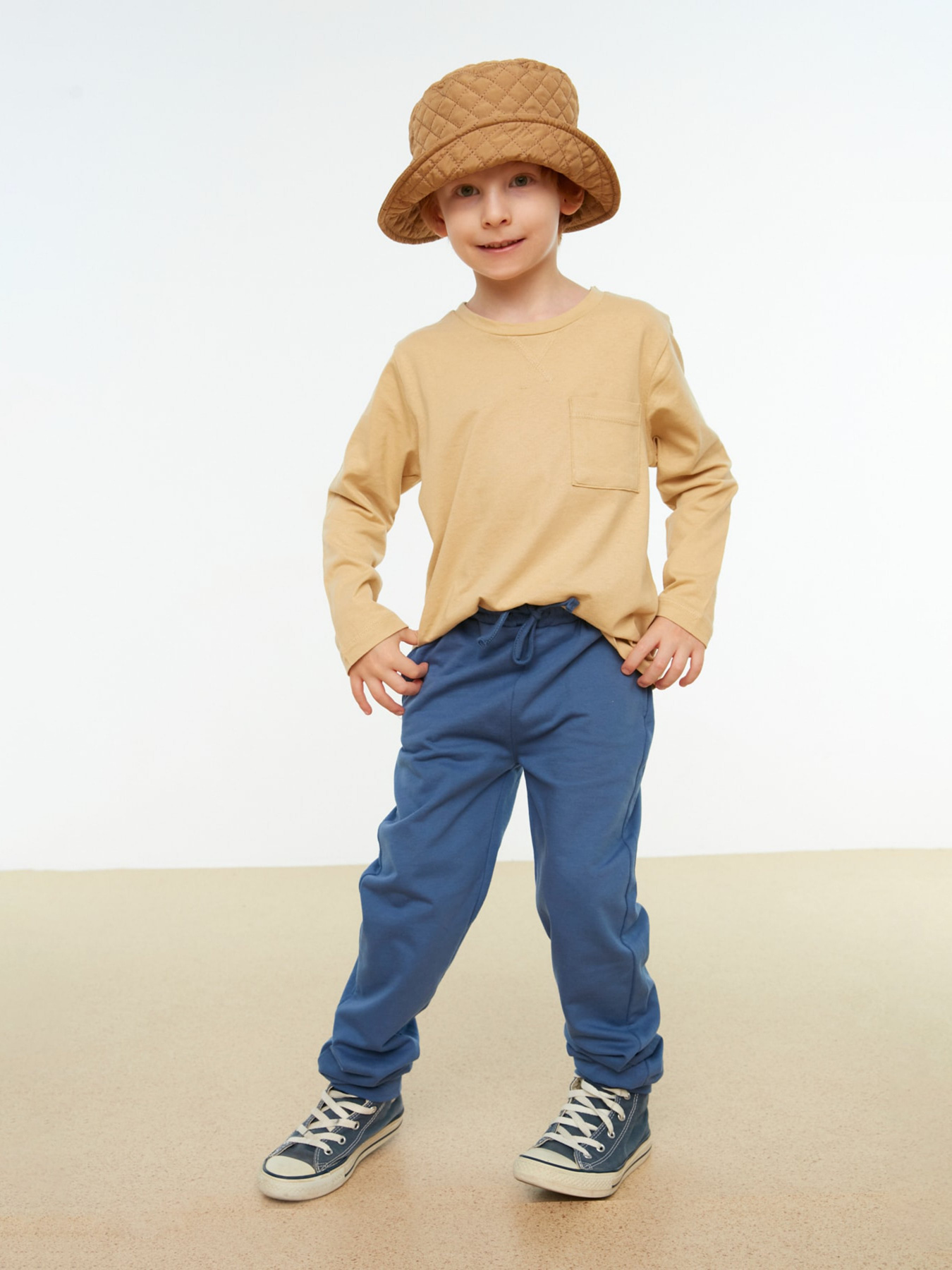 Штаны спортивные Trendyol модель TKDAW22EA0101/Indigo Штаны спортивные Trendyol модель TKDAW22EA0101/Indigo Фото