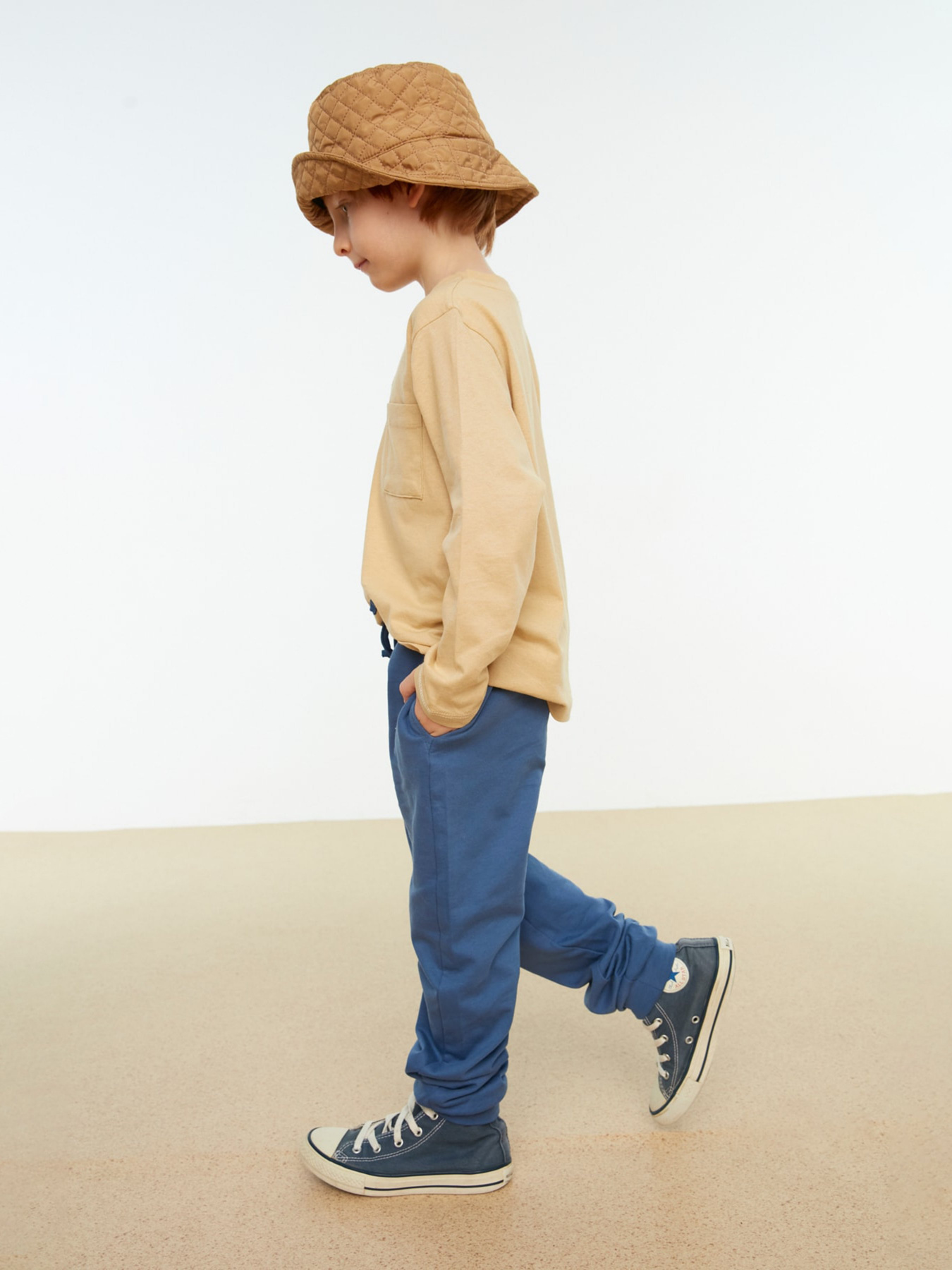 Штаны спортивные Trendyol модель TKDAW22EA0101/Indigo Штаны спортивные Trendyol модель TKDAW22EA0101/Indigo Фото