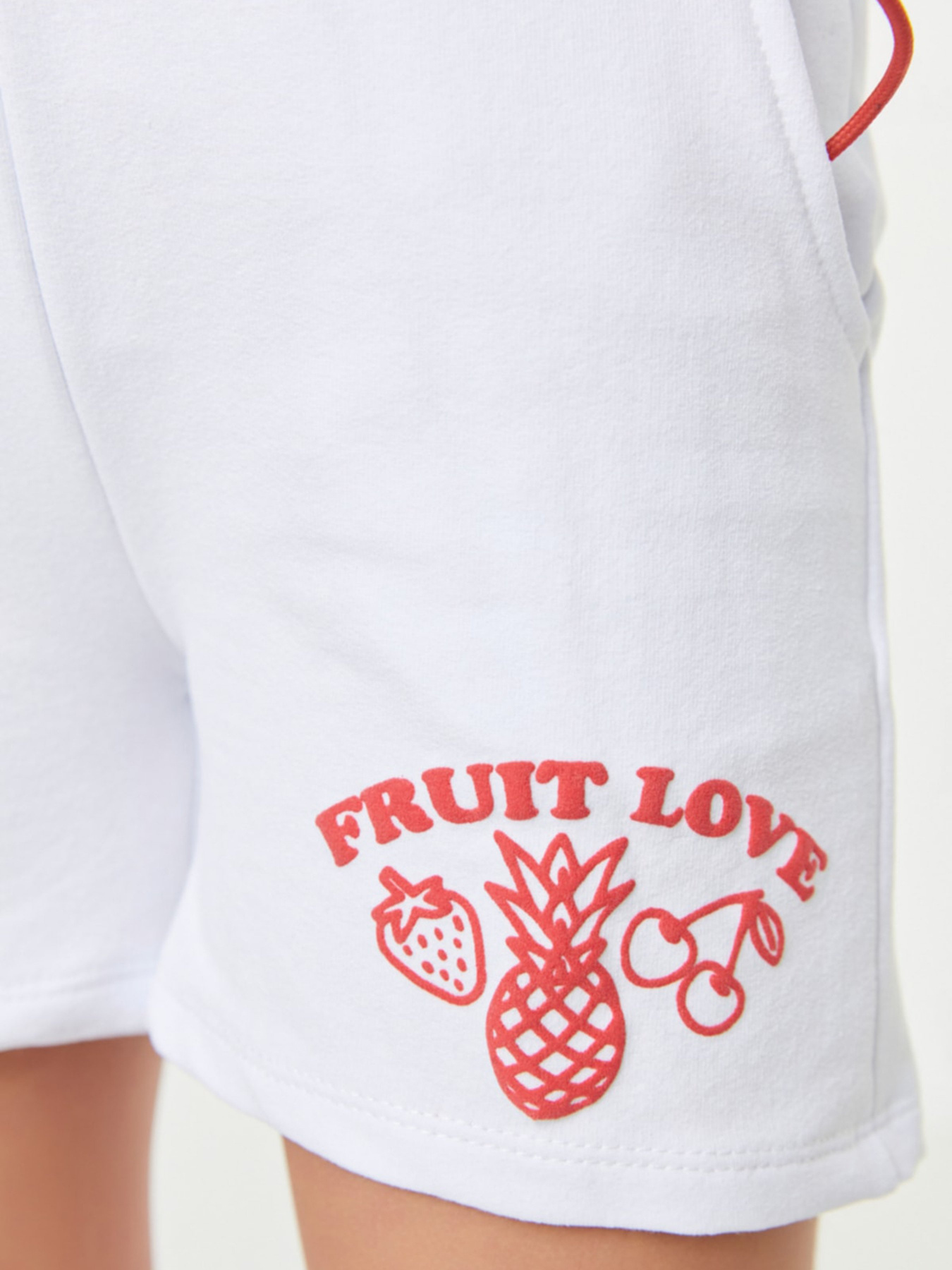 Повсякденні шорти Trendyol модель TKDSS22SR0252/Beyaz Повсякденні шорти Trendyol модель TKDSS22SR0252/Beyaz Фото