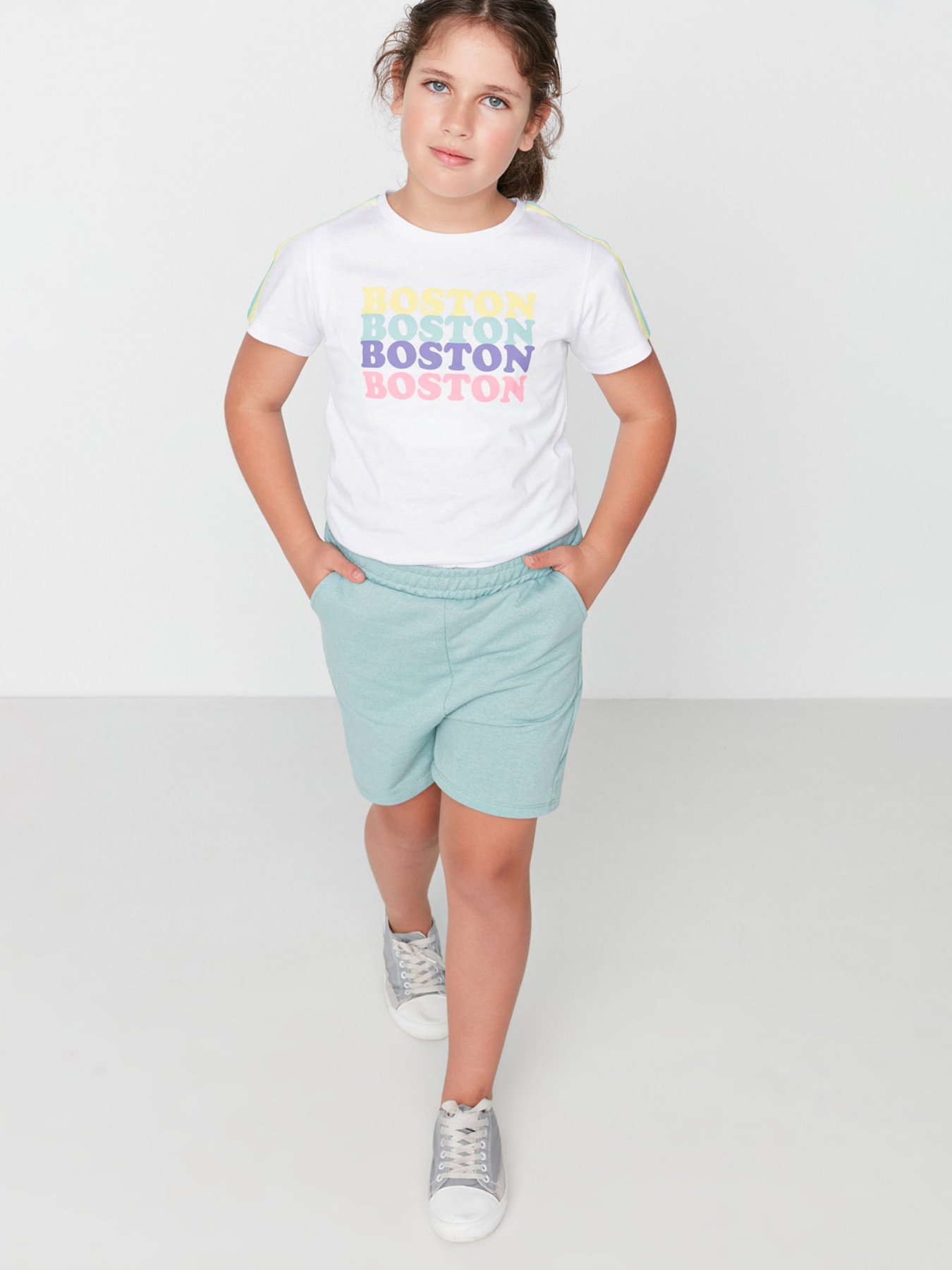 Повседневные шорты Trendyol модель TKDSS22SR0524/Mint Повседневные шорты Trendyol модель TKDSS22SR0524/Mint Фото